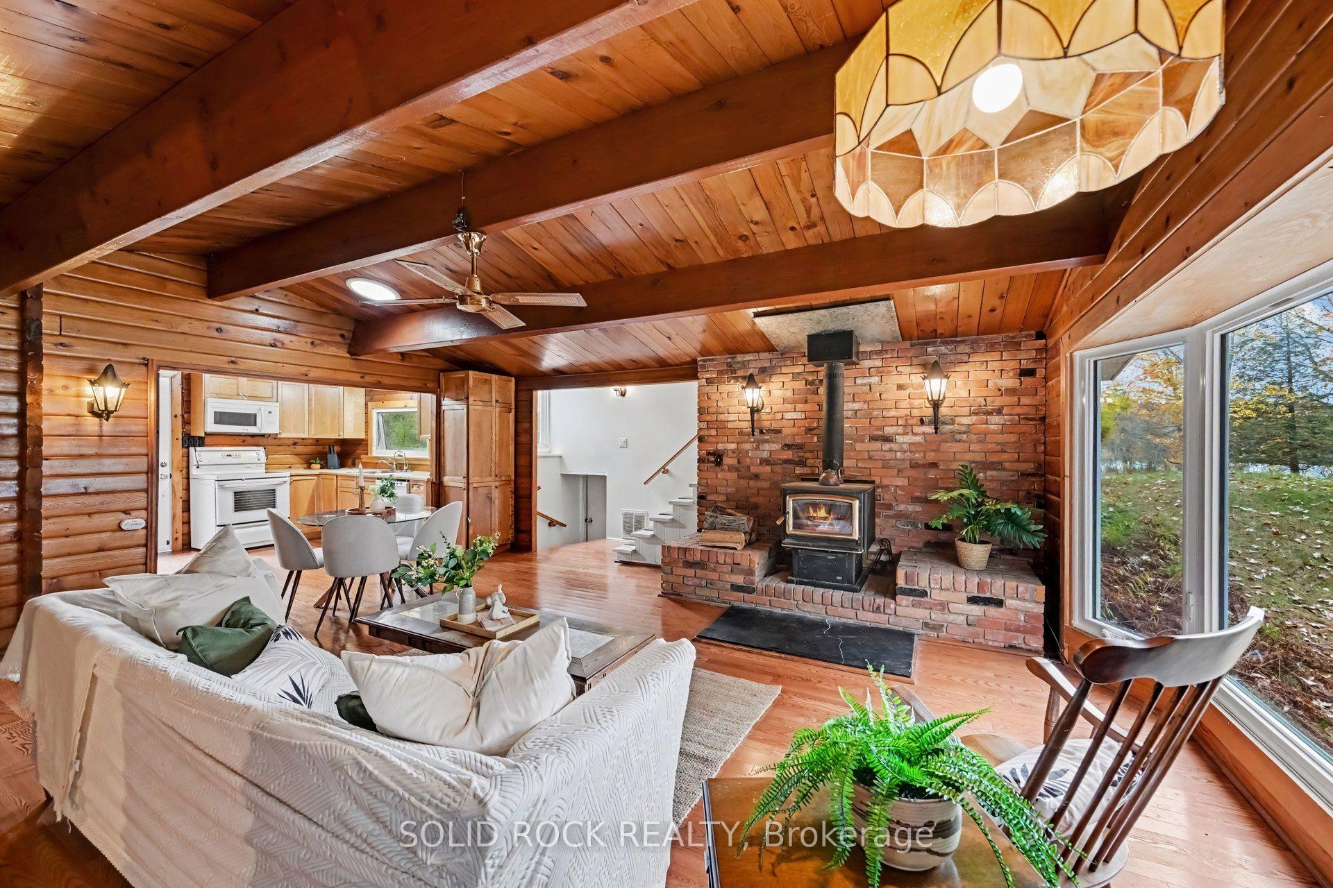 Photo 7 of 107 Lighthouse Lane, Ottawa, Fitzroy — HOMEH