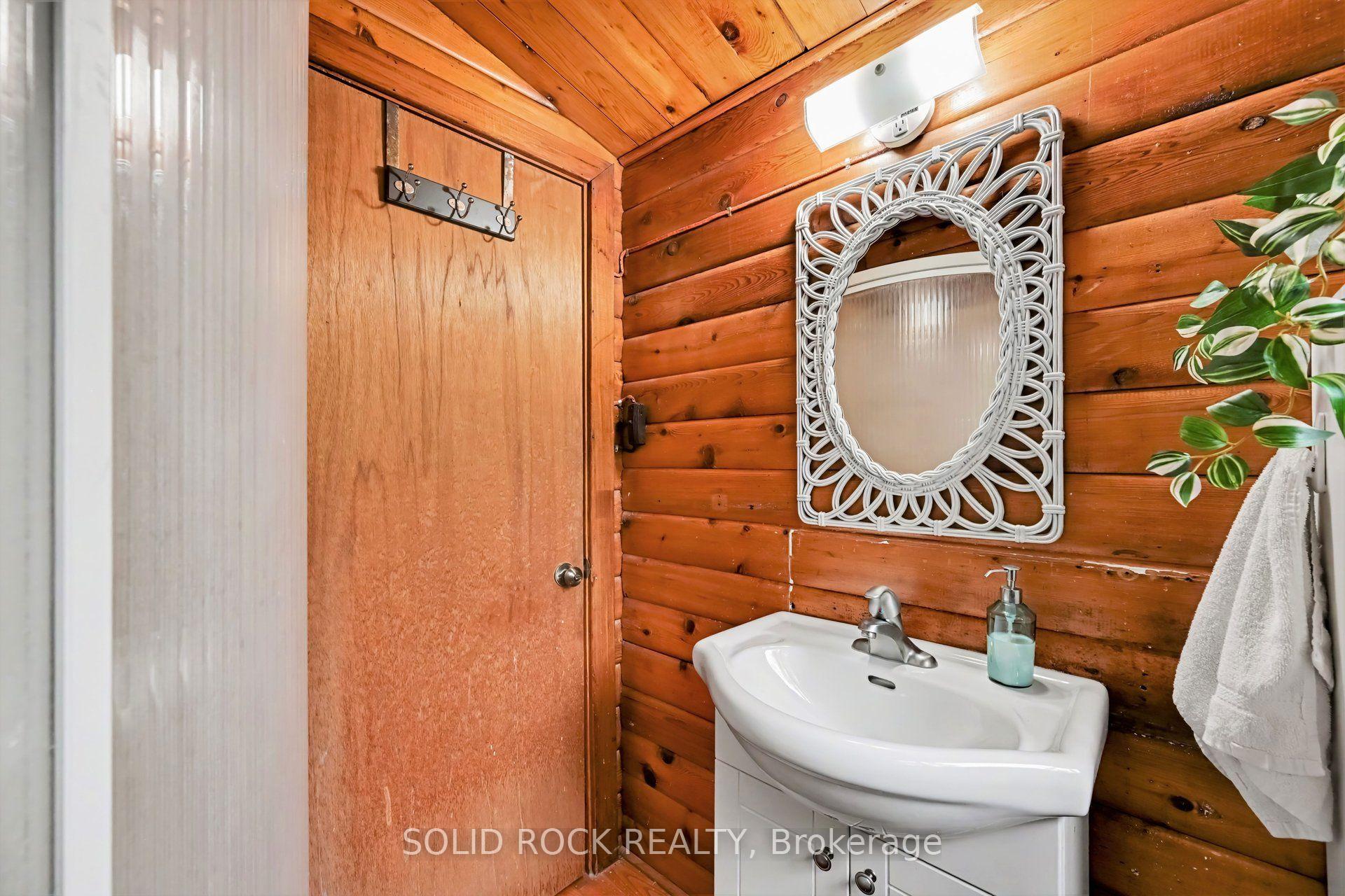 Photo 21 of 107 Lighthouse Lane, Ottawa, Fitzroy — HOMEH
