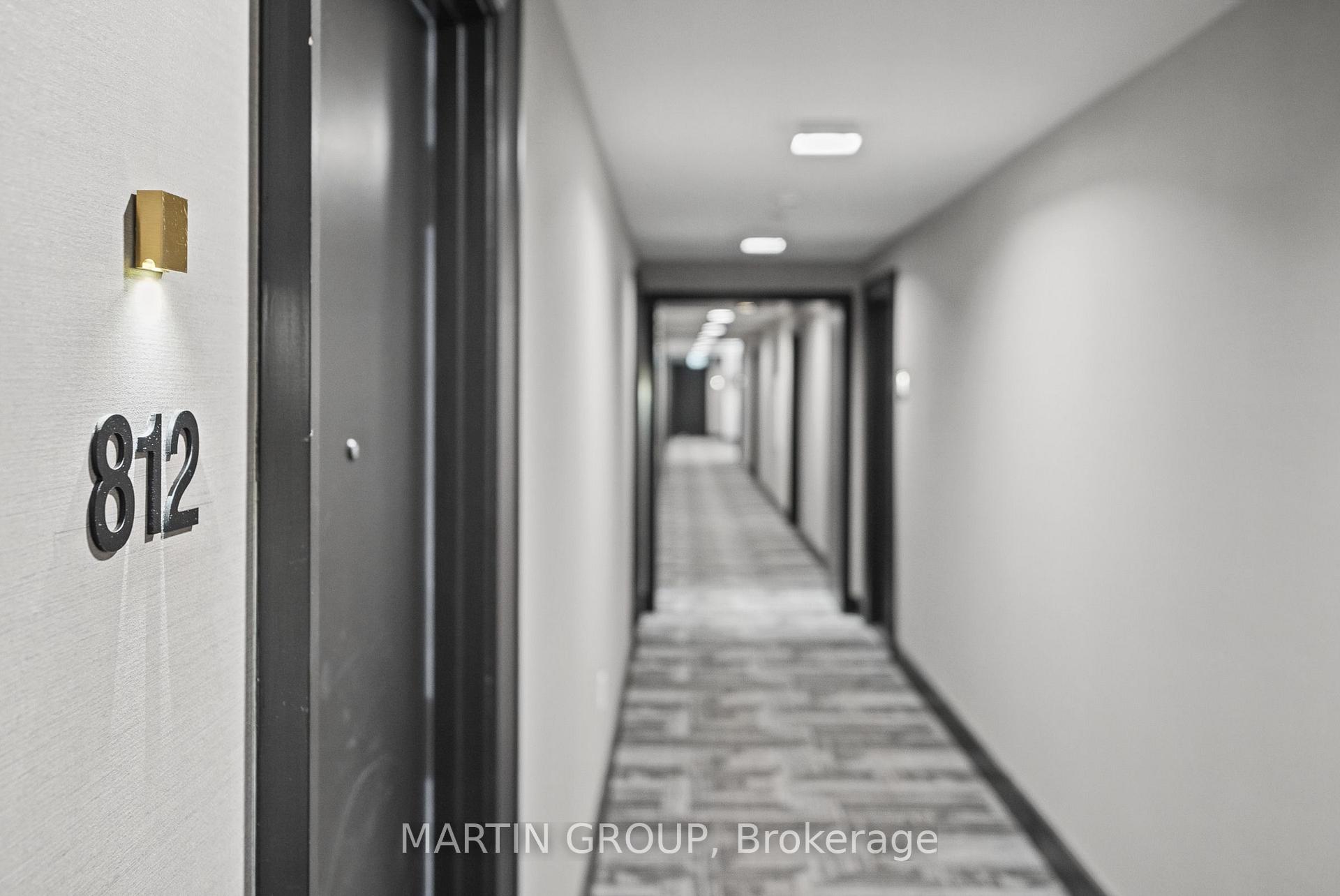 Photo 4 of Unit 812, 2343 Khalsa Gate, Oakville, Westmount — HOMEH