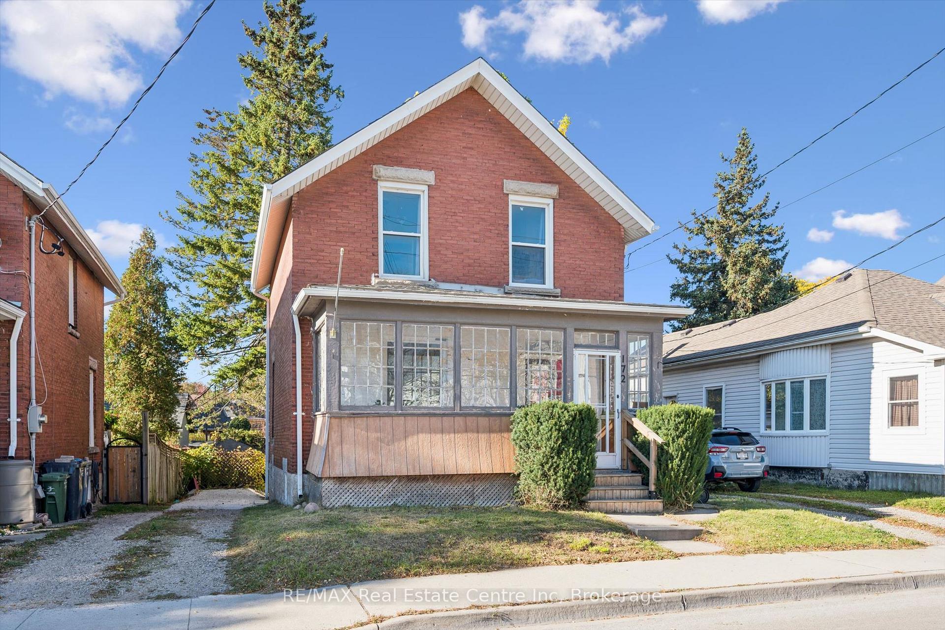 Photo 1 of 172 York Road, Guelph, St. Patrick's Ward — HOMEH