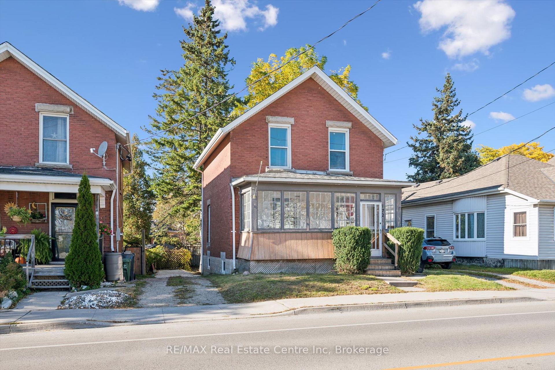 Photo 3 of 172 York Road, Guelph, St. Patrick's Ward — HOMEH
