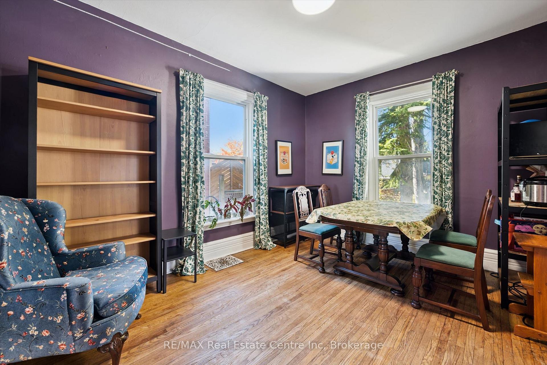 Photo 12 of 172 York Road, Guelph, St. Patrick's Ward — HOMEH