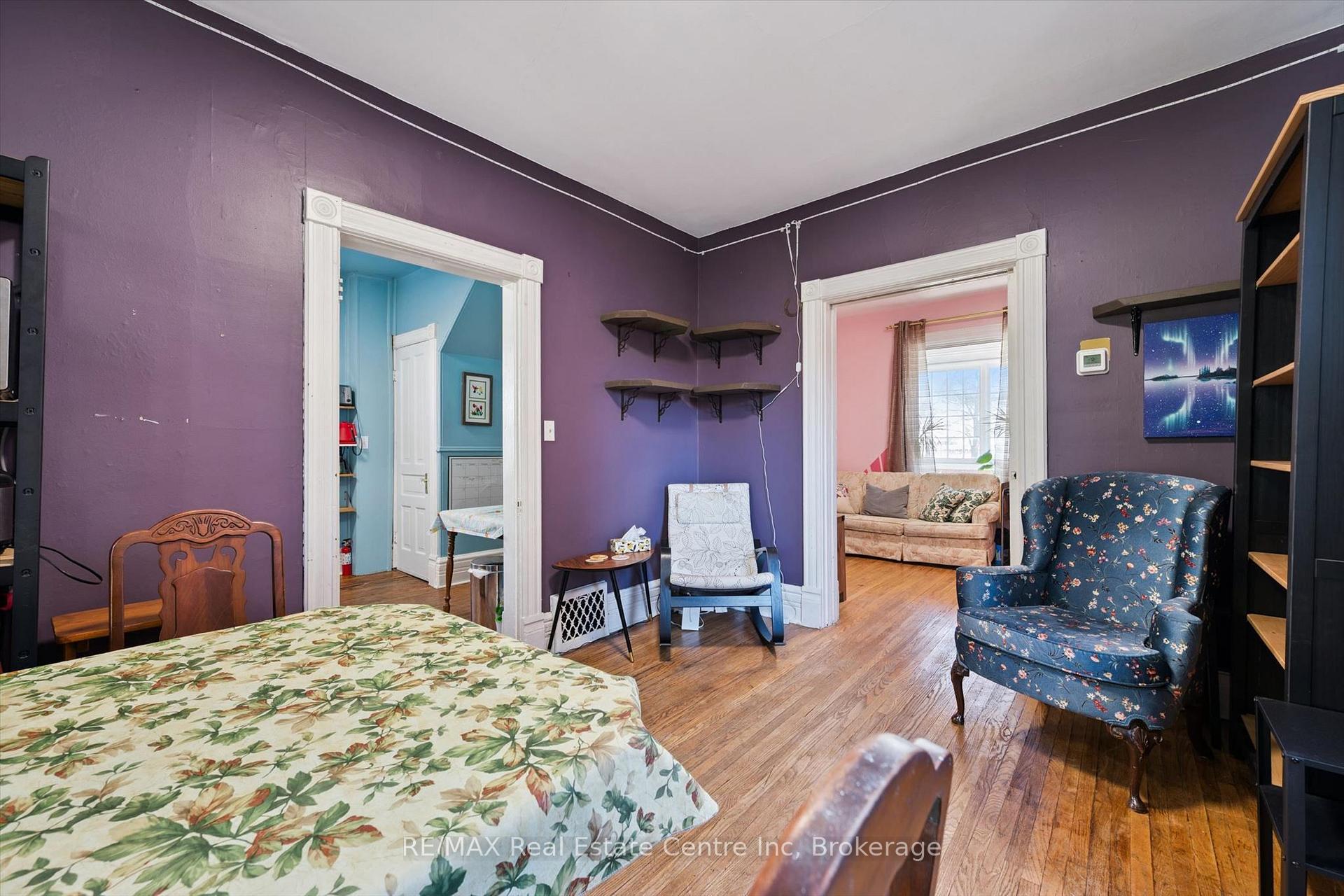 Photo 14 of 172 York Road, Guelph, St. Patrick's Ward — HOMEH