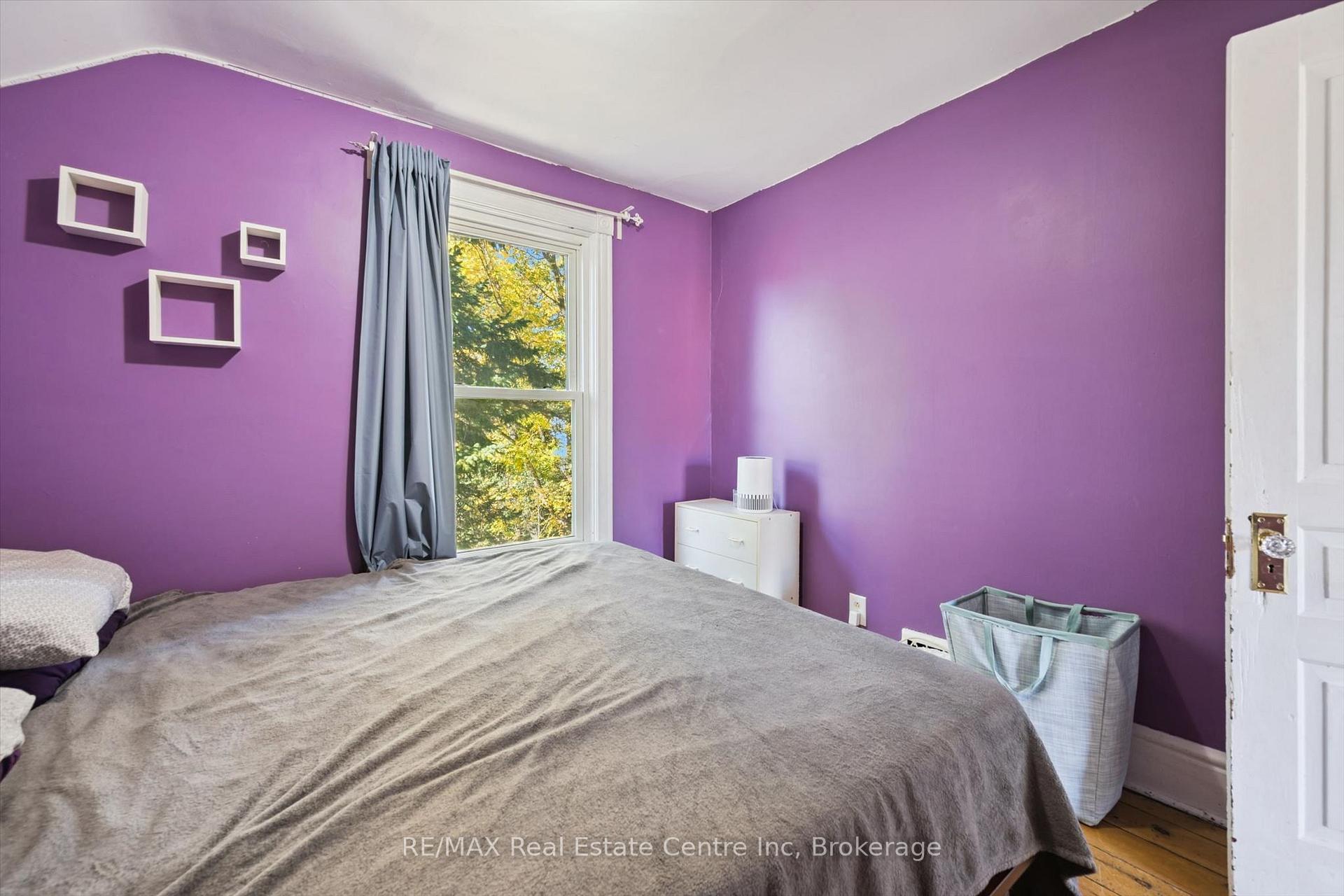 Photo 26 of 172 York Road, Guelph, St. Patrick's Ward — HOMEH