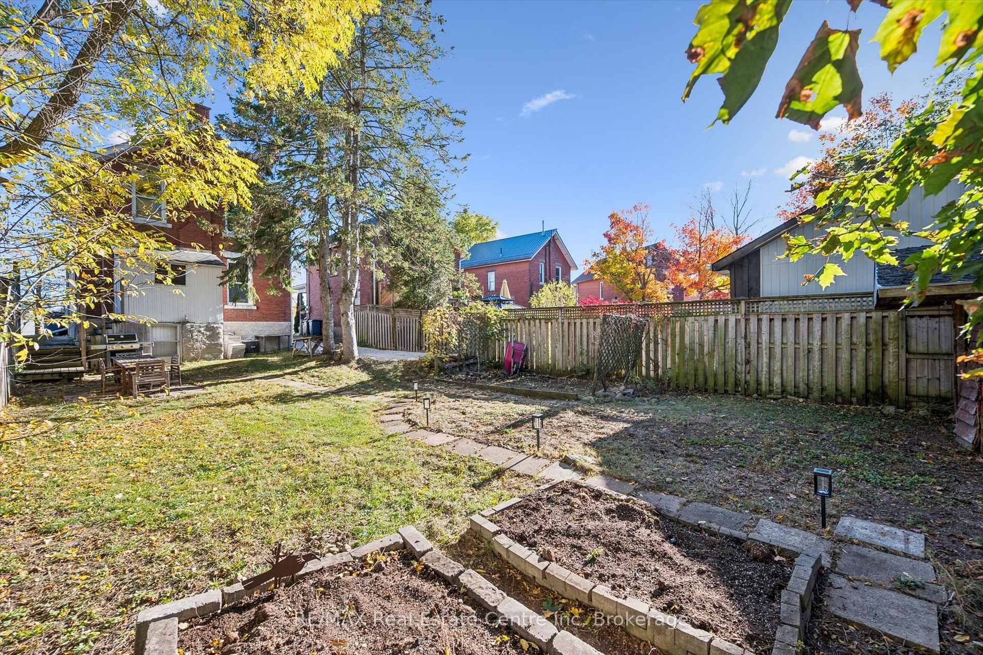 Photo 30 of 172 York Road, Guelph, St. Patrick's Ward — HOMEH
