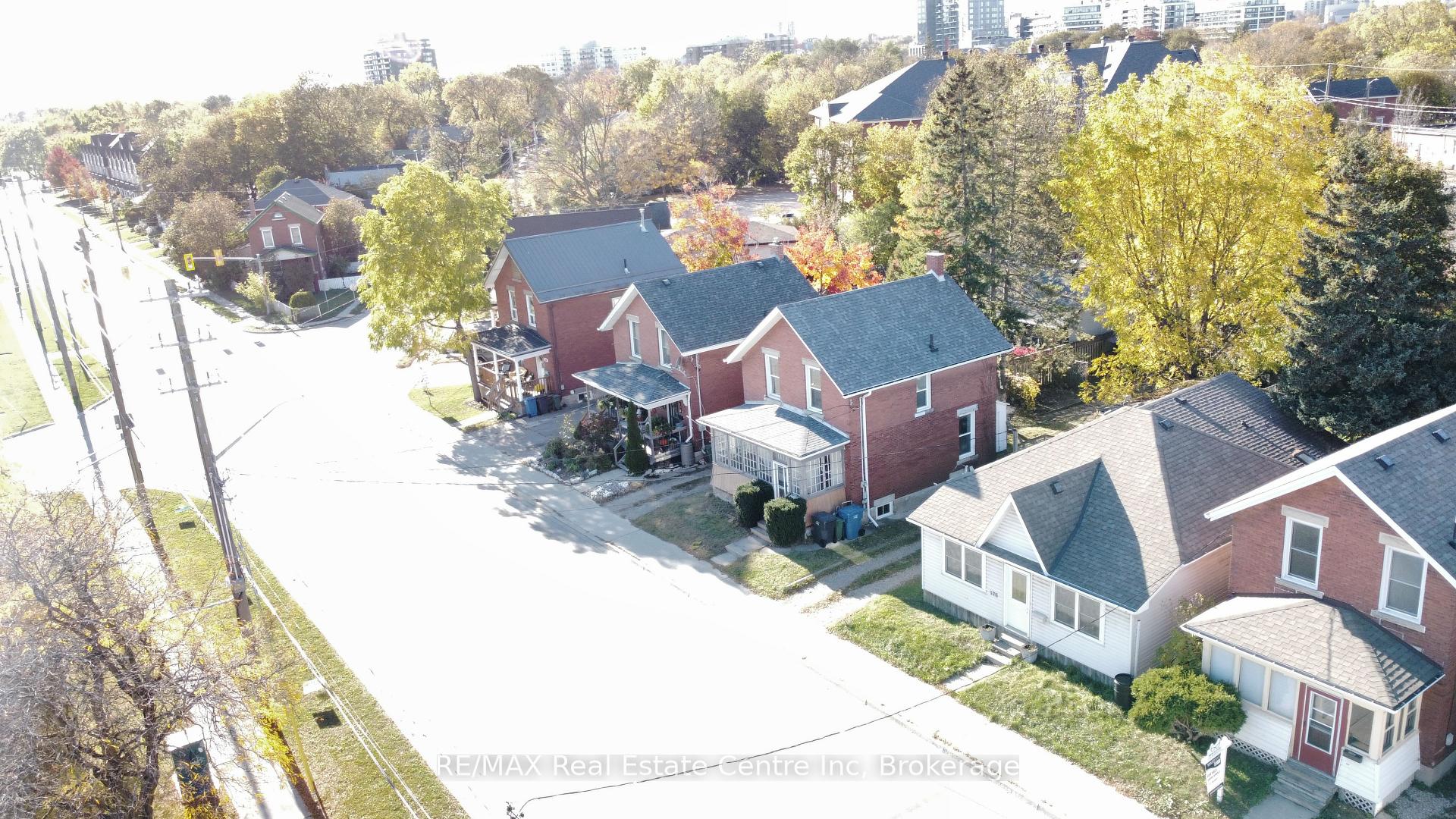 Photo 41 of 172 York Road, Guelph, St. Patrick's Ward — HOMEH