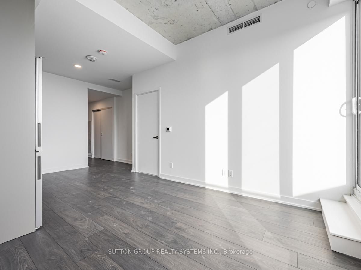 Photo 10 of Unit 707, 57 Brock Avenue, Toronto, Roncesvalles — HOMEH