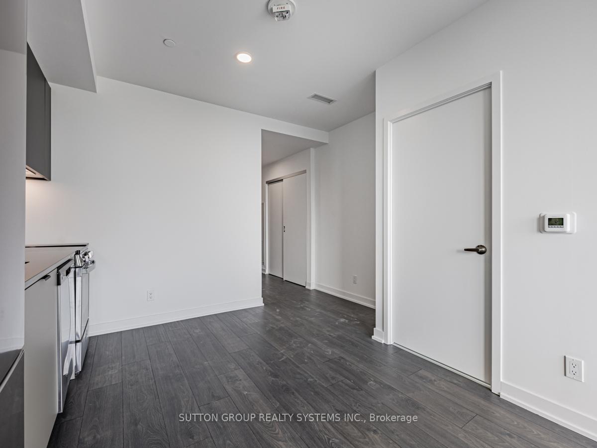 Photo 12 of Unit 707, 57 Brock Avenue, Toronto, Roncesvalles — HOMEH