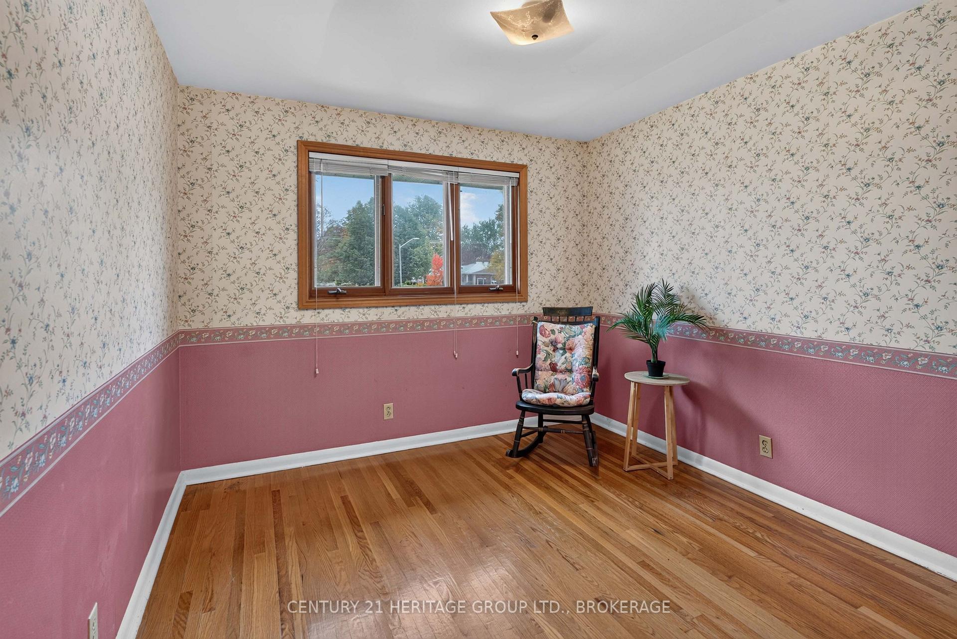 Photo 22 of 306 Norman Rogers Drive, Kingston, Central City West — HOMEH