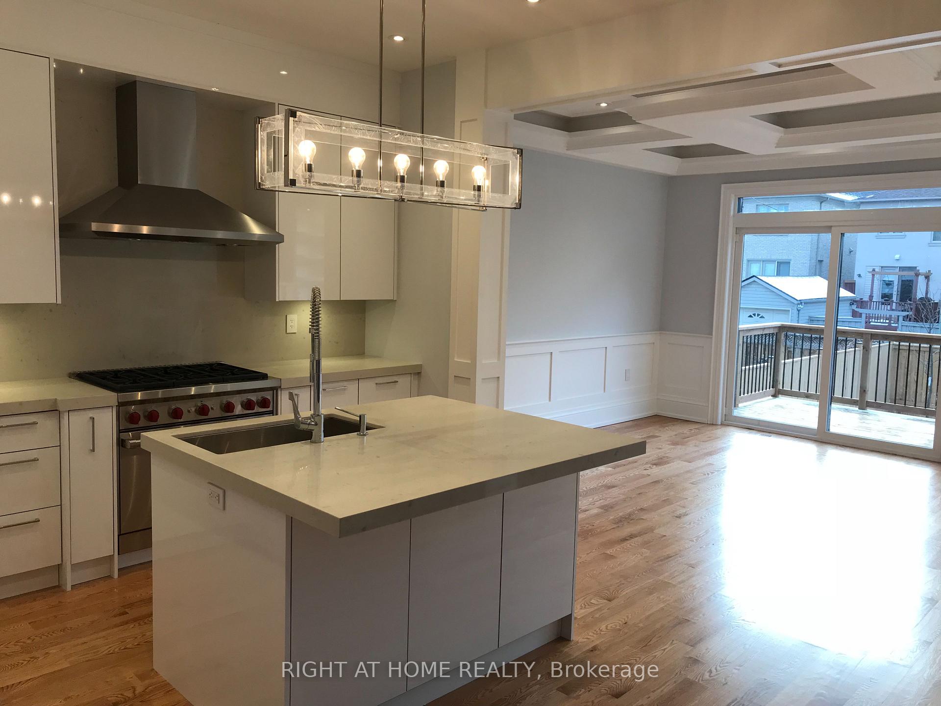 Photo 7 of 152 Randolph Road, Toronto, Leaside — HOMEH