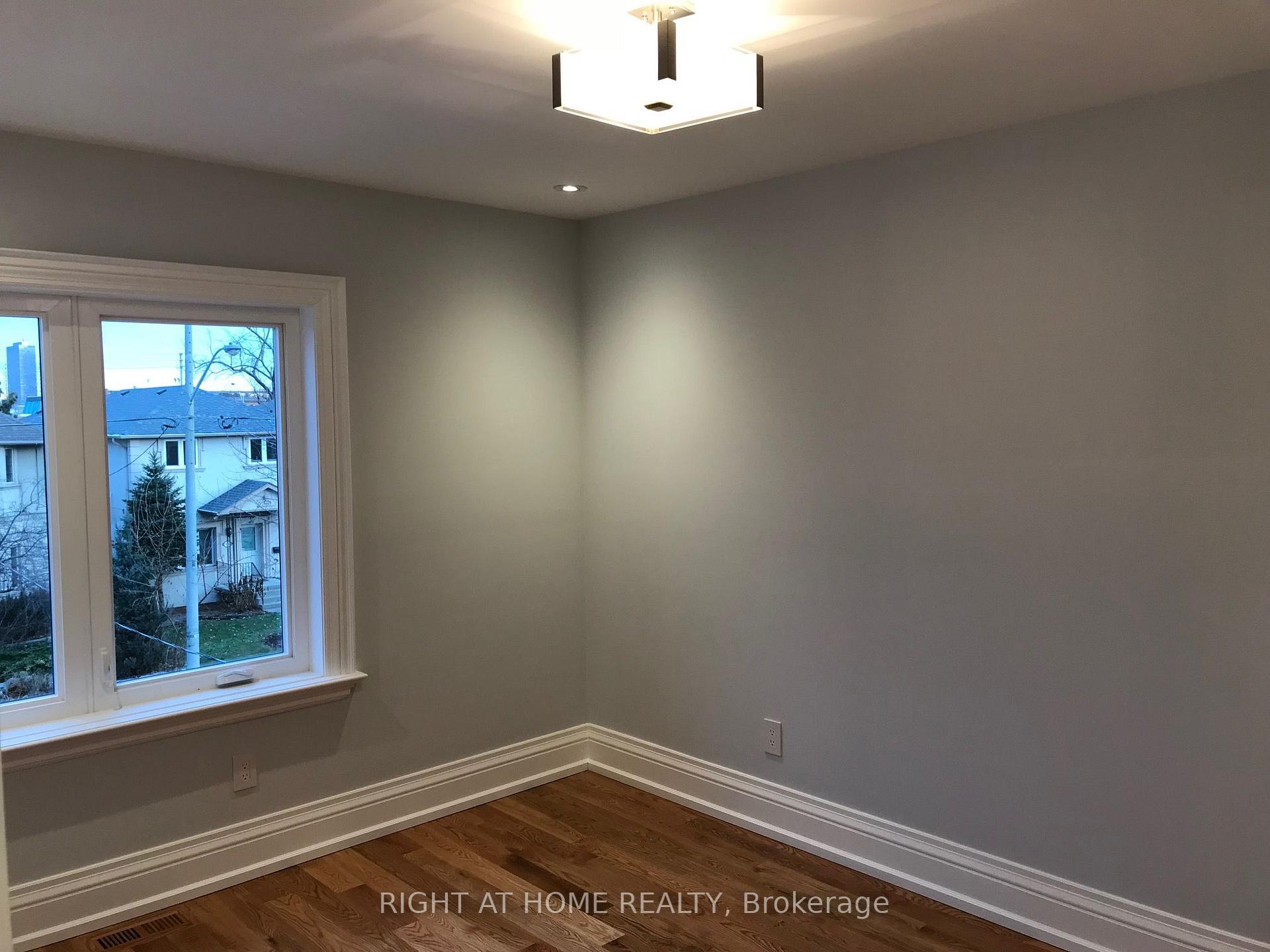 Photo 17 of 152 Randolph Road, Toronto, Leaside — HOMEH