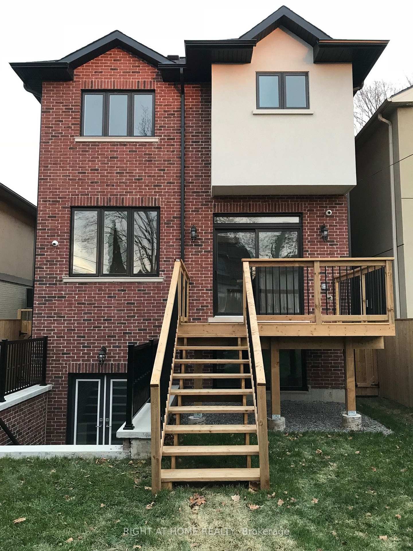 Photo 25 of 152 Randolph Road, Toronto, Leaside — HOMEH