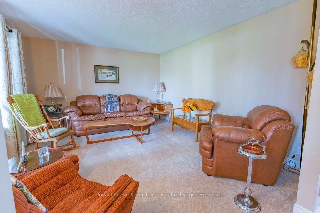 Photo 14 of 35 Grant Drive, Kawartha Lakes, Oakwood — HOMEH