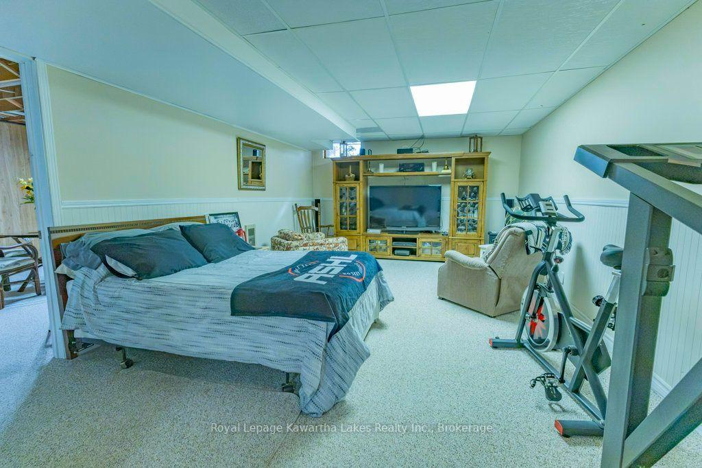 Photo 47 of 35 Grant Drive, Kawartha Lakes, Oakwood — HOMEH