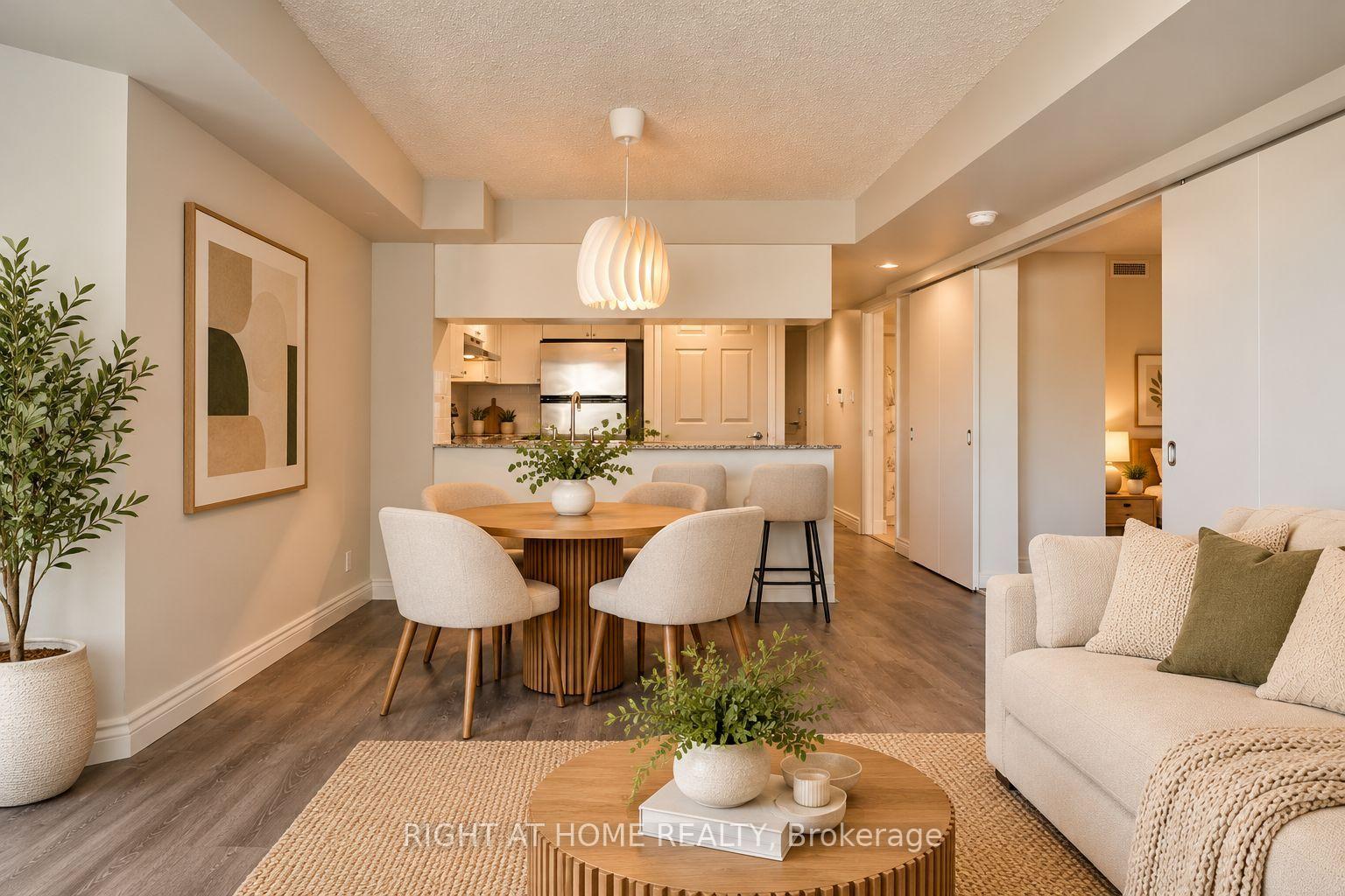 Photo 11 of Unit 222, 230 Queens Quay W, Toronto, Waterfront Communities — HOMEH