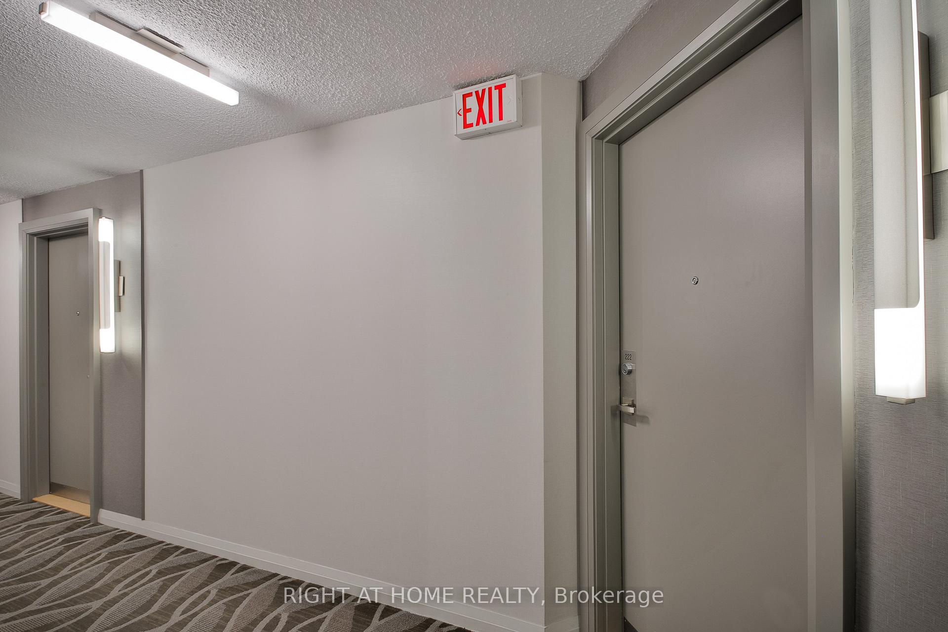 Photo 19 of Unit 222, 230 Queens Quay W, Toronto, Waterfront Communities — HOMEH