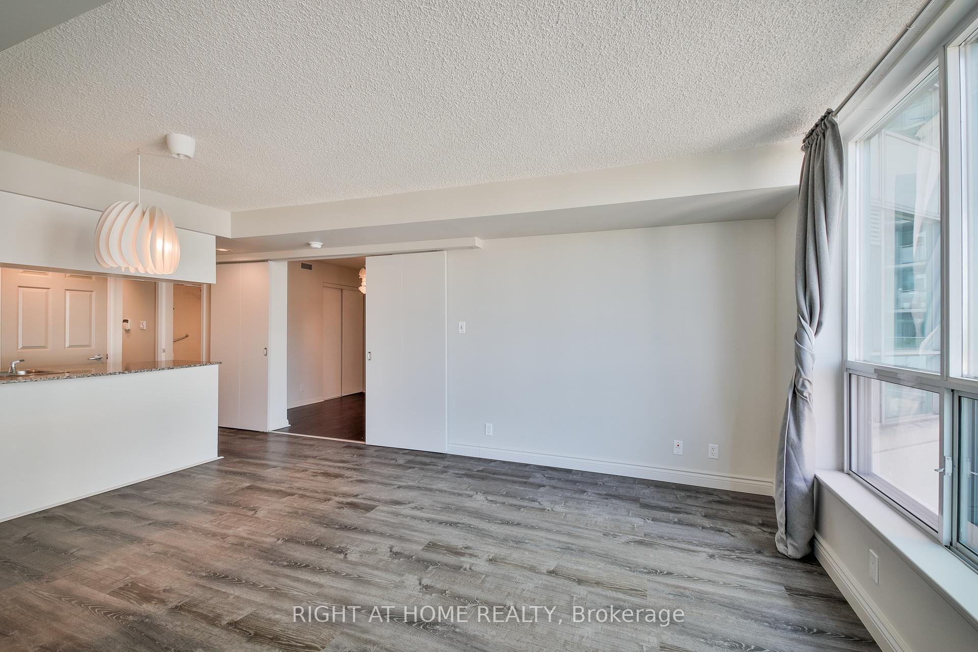 Photo 24 of Unit 222, 230 Queens Quay W, Toronto, Waterfront Communities — HOMEH