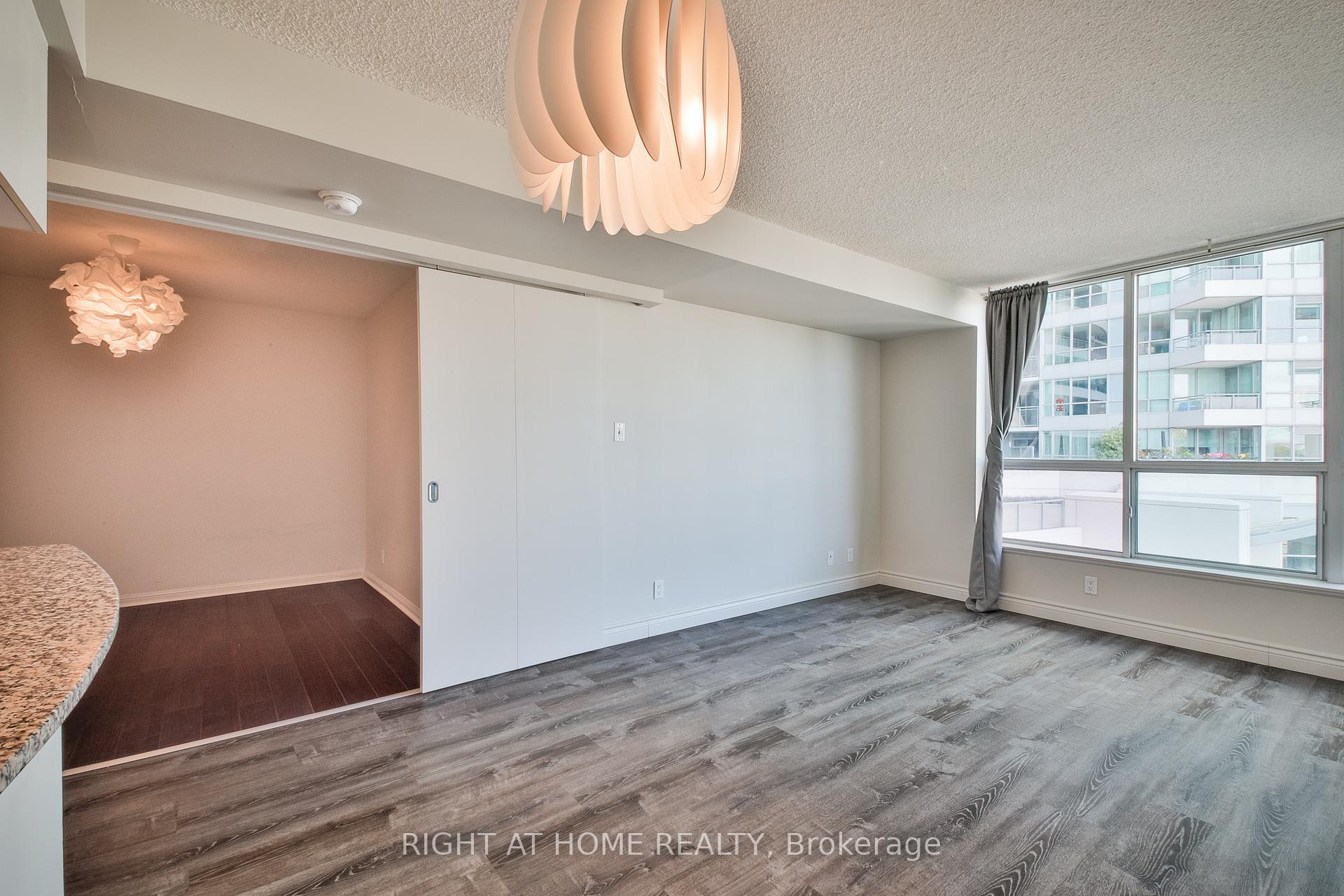 Photo 34 of Unit 222, 230 Queens Quay W, Toronto, Waterfront Communities — HOMEH