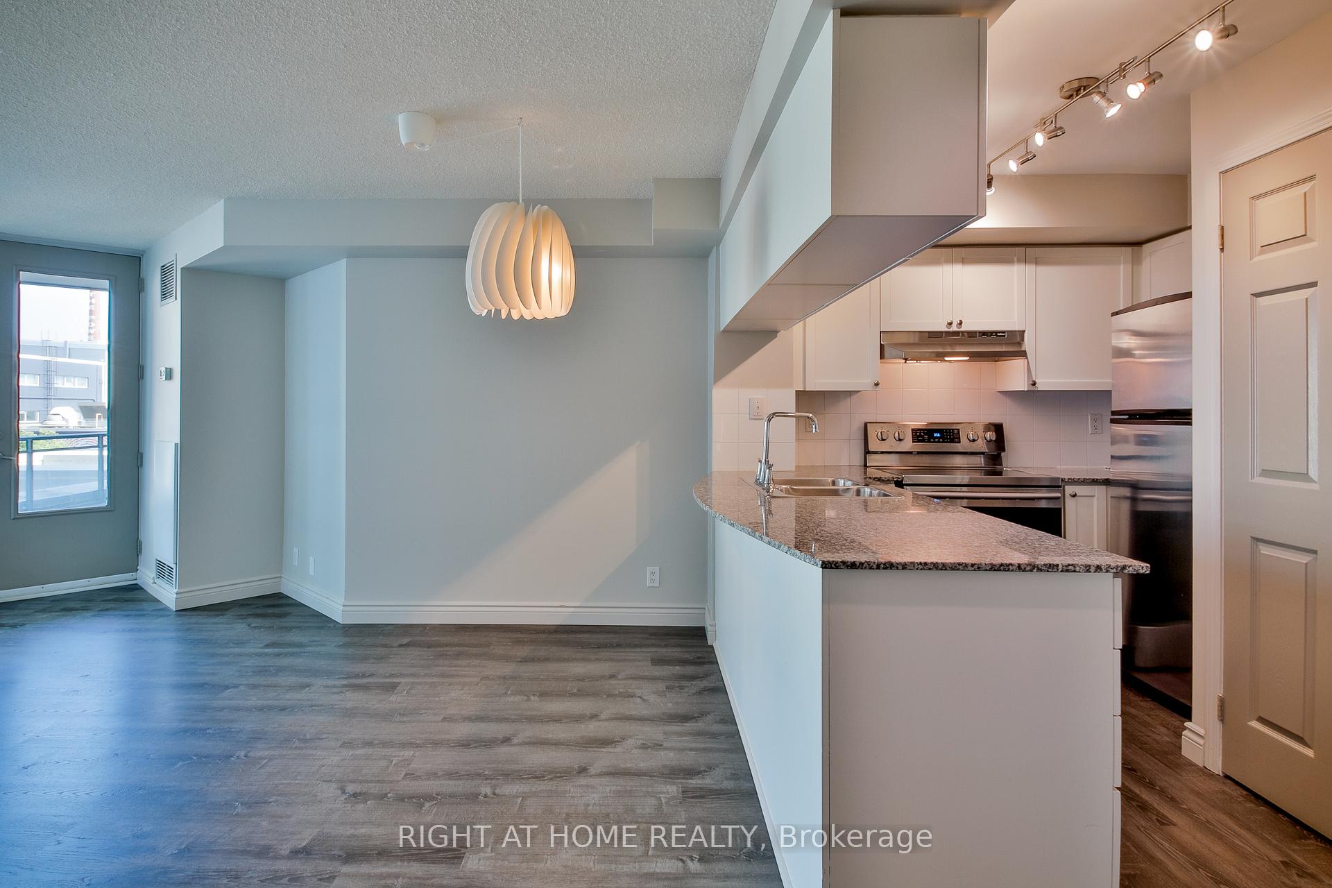 Photo 36 of Unit 222, 230 Queens Quay W, Toronto, Waterfront Communities — HOMEH