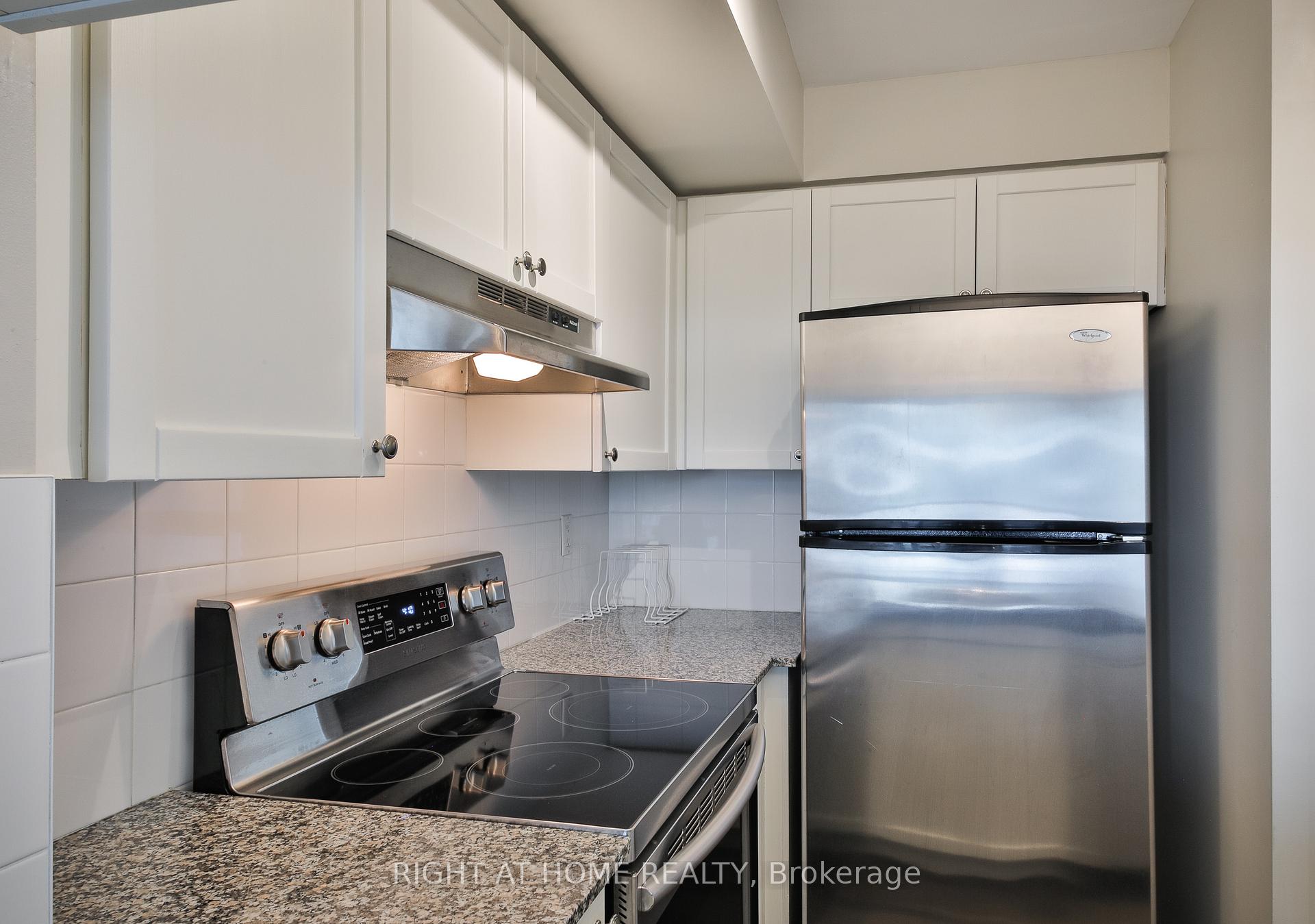 Photo 39 of Unit 222, 230 Queens Quay W, Toronto, Waterfront Communities — HOMEH