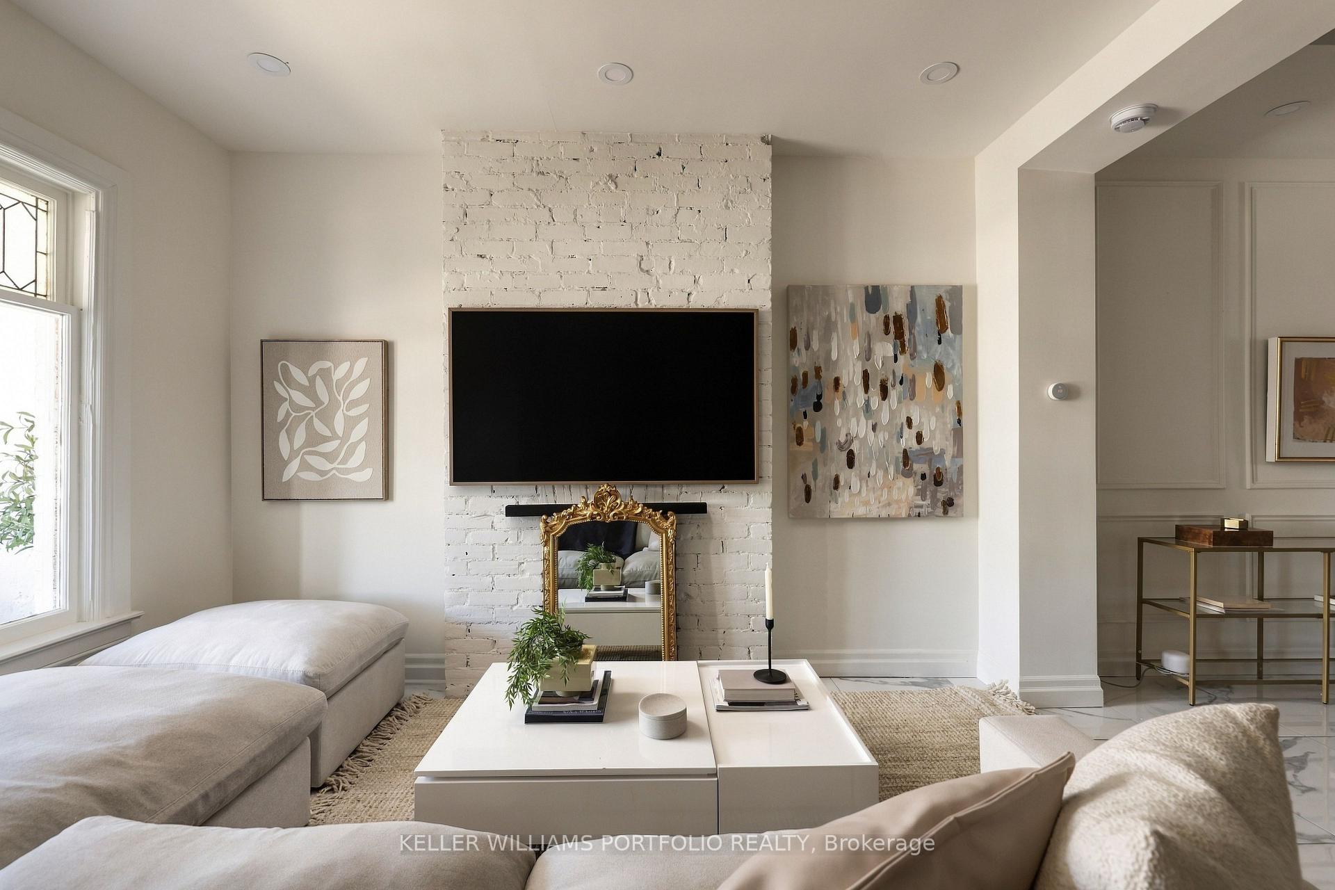 Photo 3 of 1006 Ossington Avenue, Toronto, Dovercourt-Wallace Emerson-Junction — HOMEH