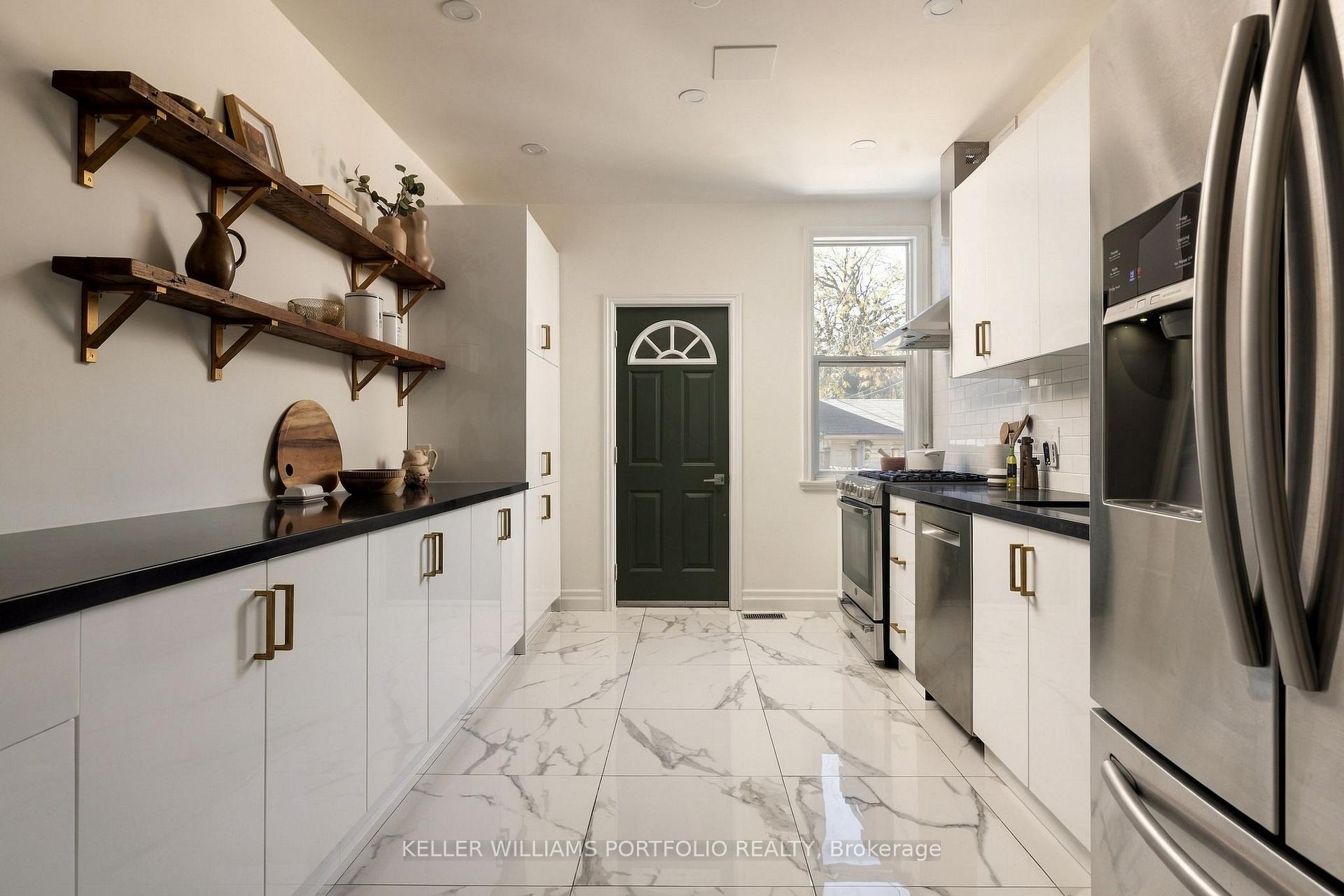 Photo 9 of 1006 Ossington Avenue, Toronto, Dovercourt-Wallace Emerson-Junction — HOMEH