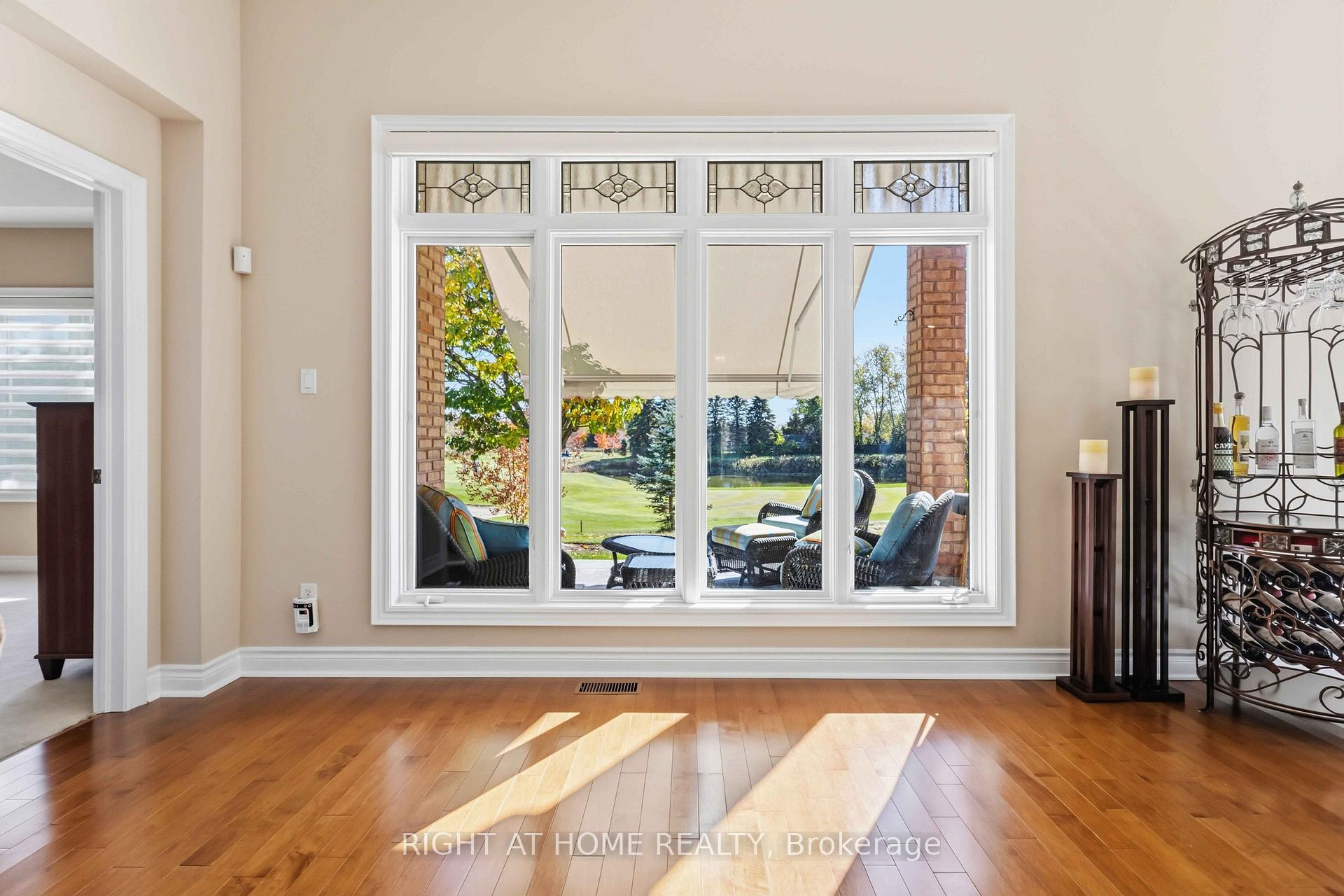 Photo 30 of 46 Player Place, Whitchurch-Stouffville, Ballantrae — HOMEH