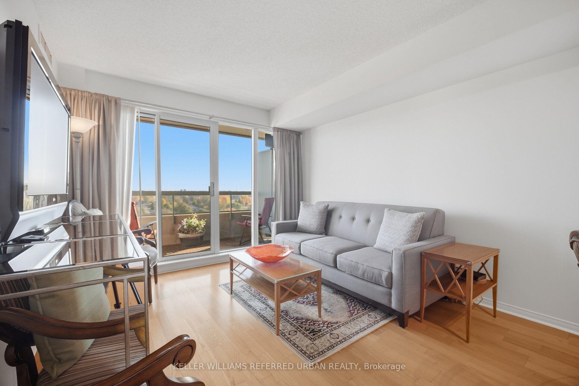 Photo 10 of Unit Ph307, 5 Emerald Lane, Vaughan, Crestwood-Springfarm-Yorkhill — HOMEH