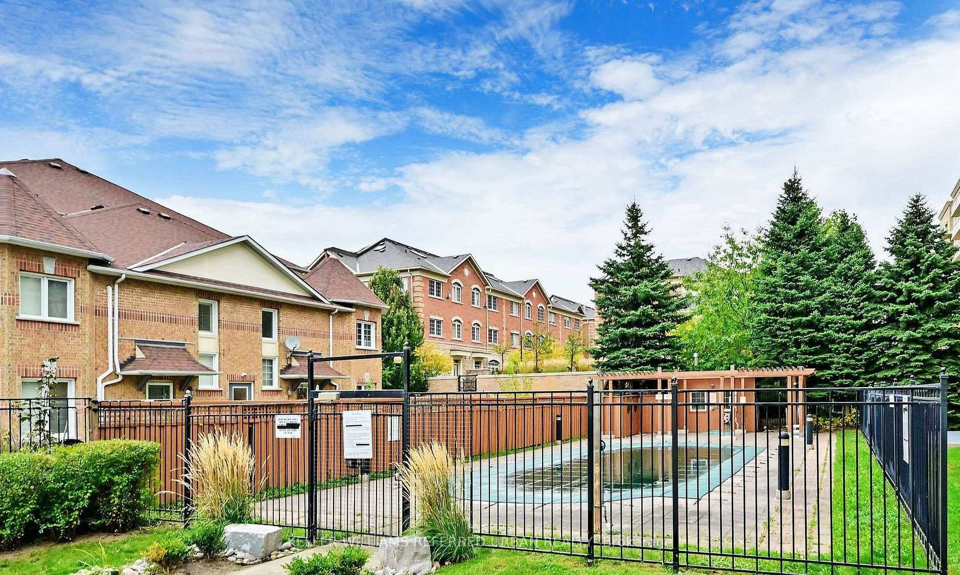 Photo 19 of Unit Ph307, 5 Emerald Lane, Vaughan, Crestwood-Springfarm-Yorkhill — HOMEH