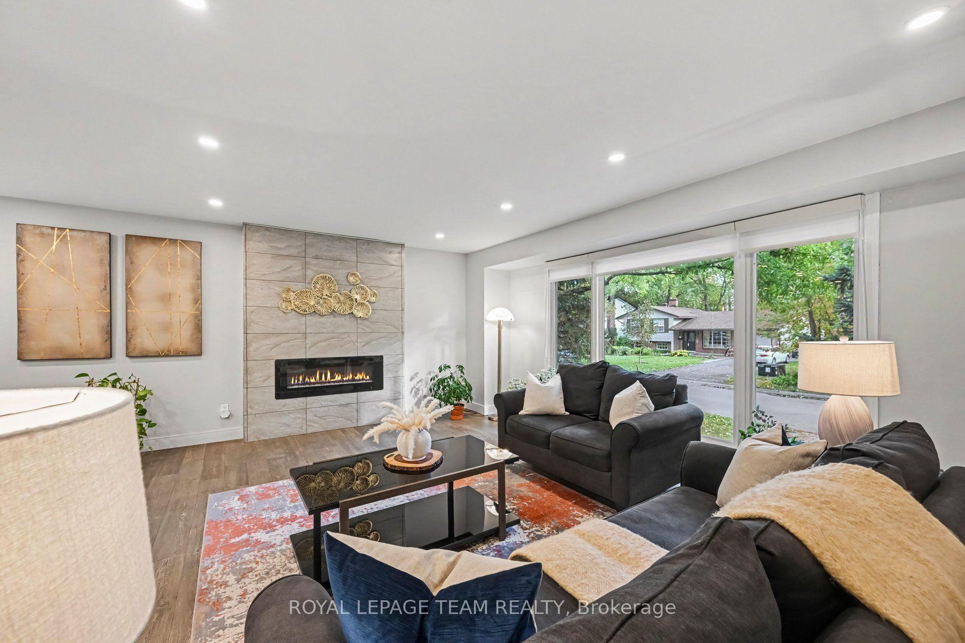 Photo 6 of 1926 Marquis Avenue, Ottawa, Beaconwood — HOMEH
