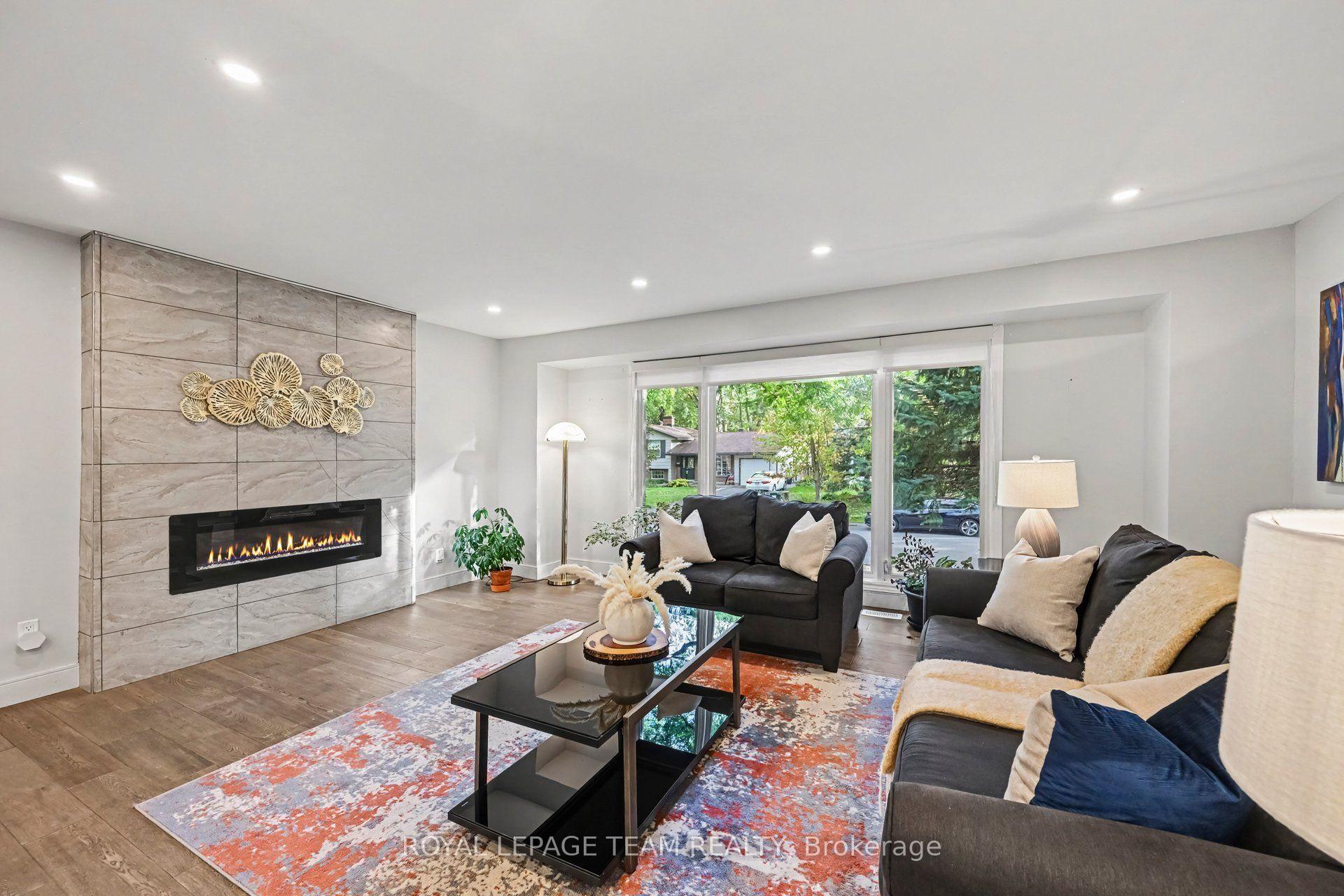 Photo 7 of 1926 Marquis Avenue, Ottawa, Beaconwood — HOMEH