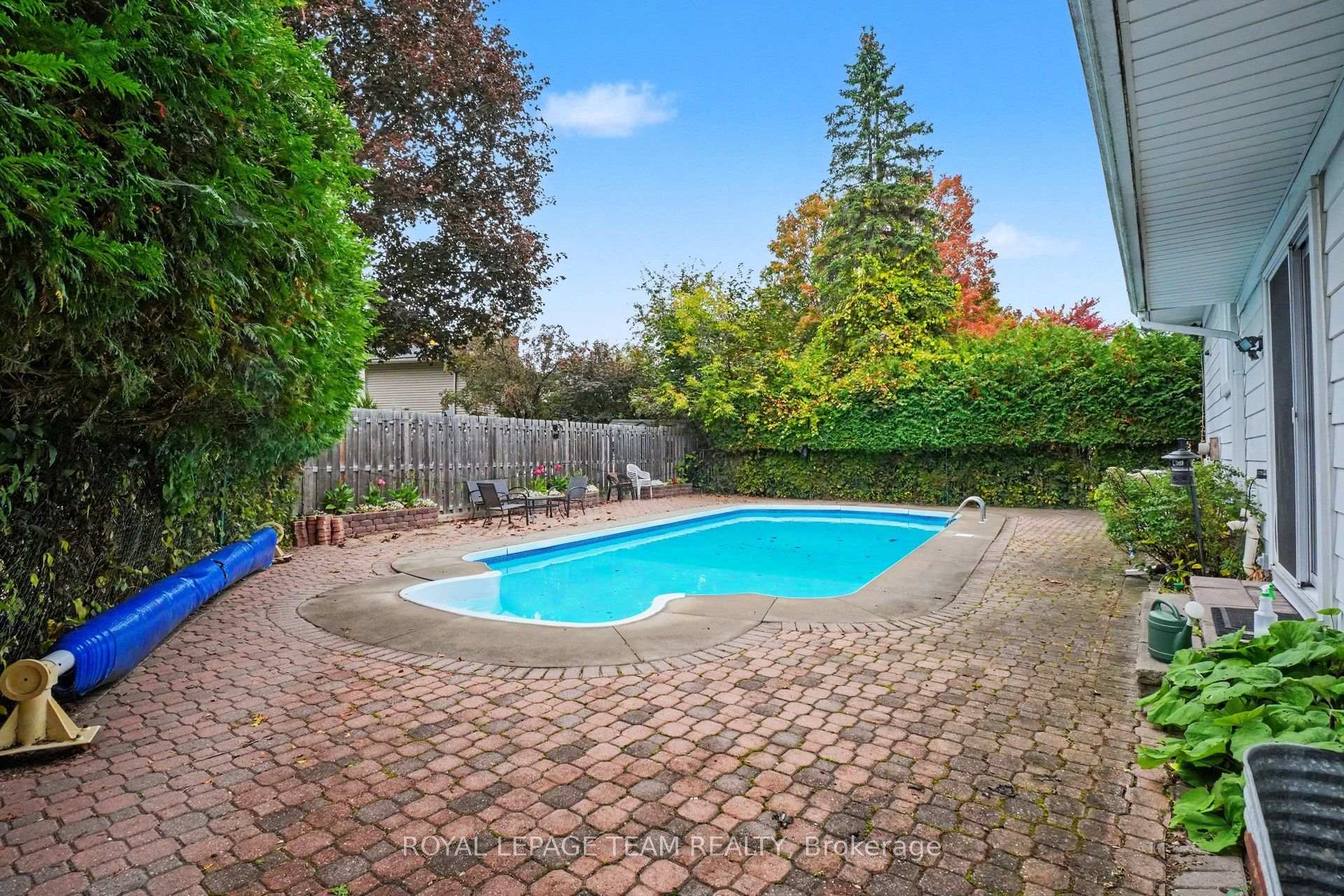 Photo 35 of 1926 Marquis Avenue, Ottawa, Beaconwood — HOMEH
