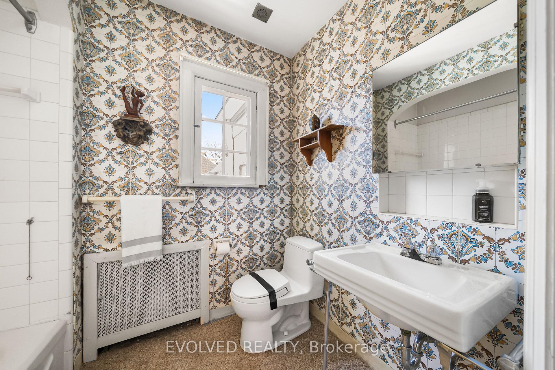 Photo 20 of 4 Dunloe Road, Toronto, Forest Hill South — HOMEH