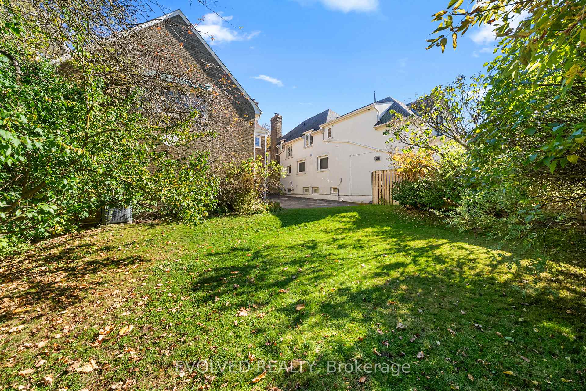 Photo 40 of 4 Dunloe Road, Toronto, Forest Hill South — HOMEH