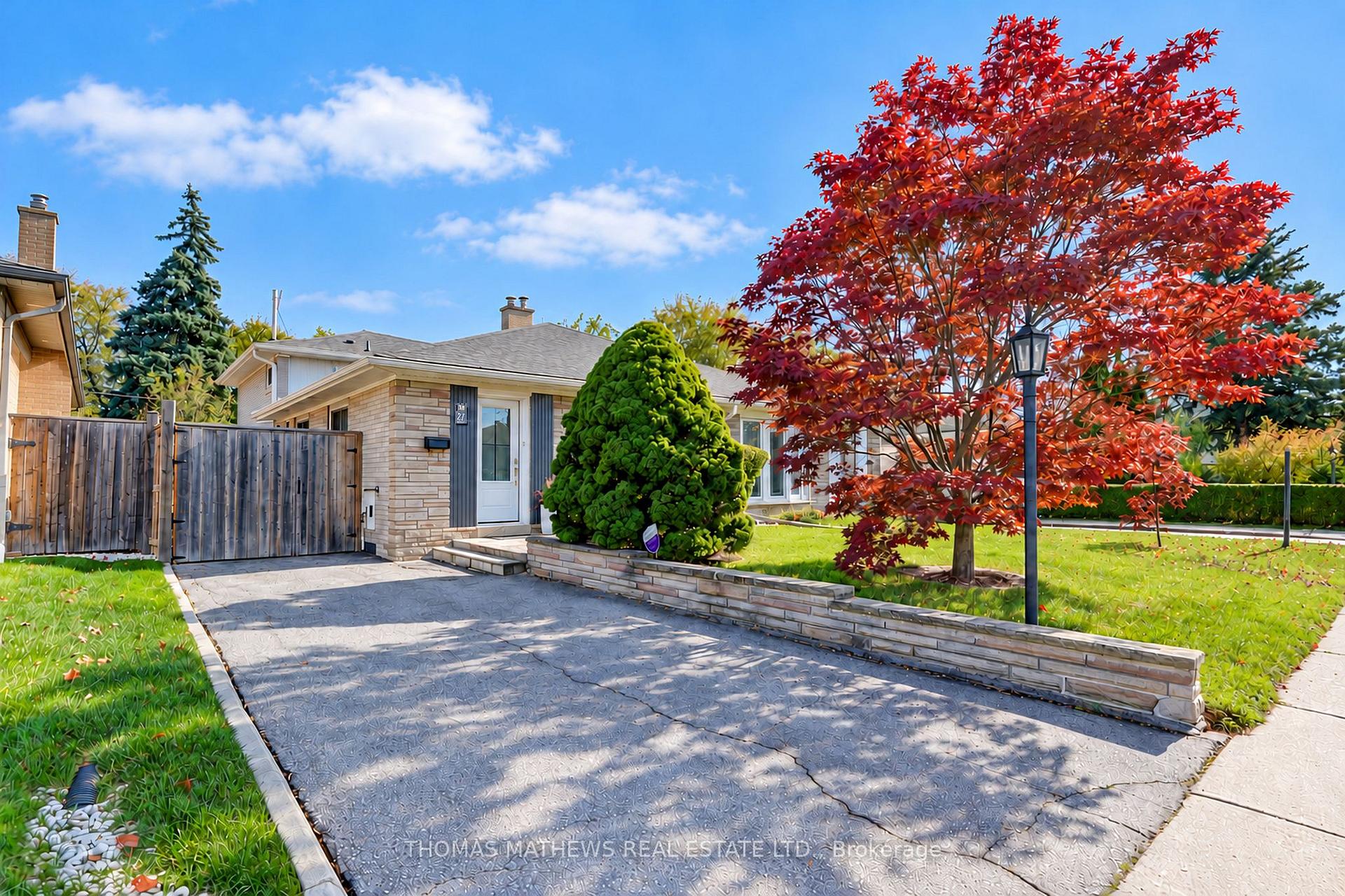 Photo 1 of 27 Callowhill Drive, Etobicoke, Willowridge-Martingrove-Richview — HOMEH