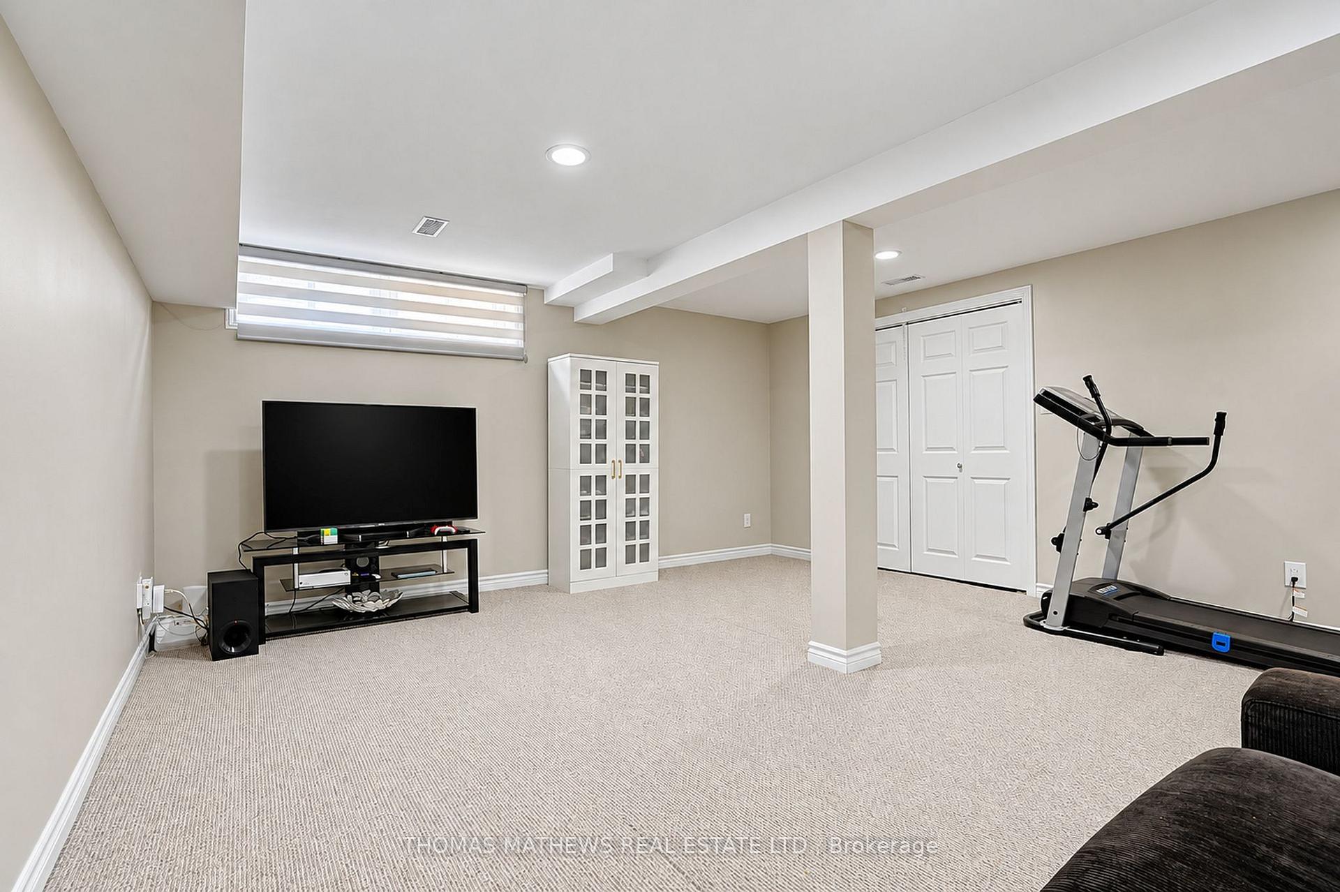 Photo 36 of 27 Callowhill Drive, Etobicoke, Willowridge-Martingrove-Richview — HOMEH