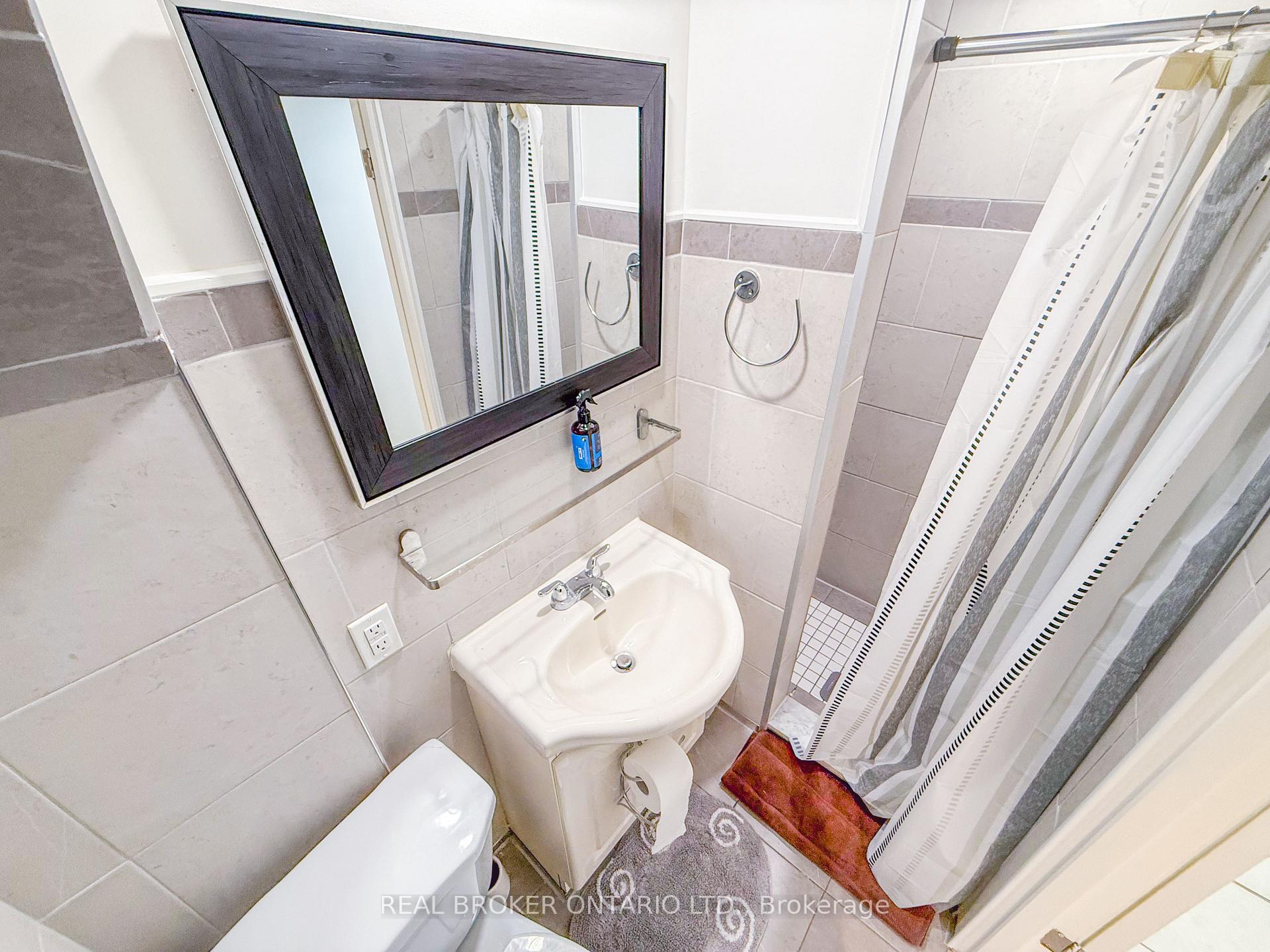 Photo 4 of Unit Lower Level, 14 Gooch Court, Toronto, Lambton Baby Point — HOMEH