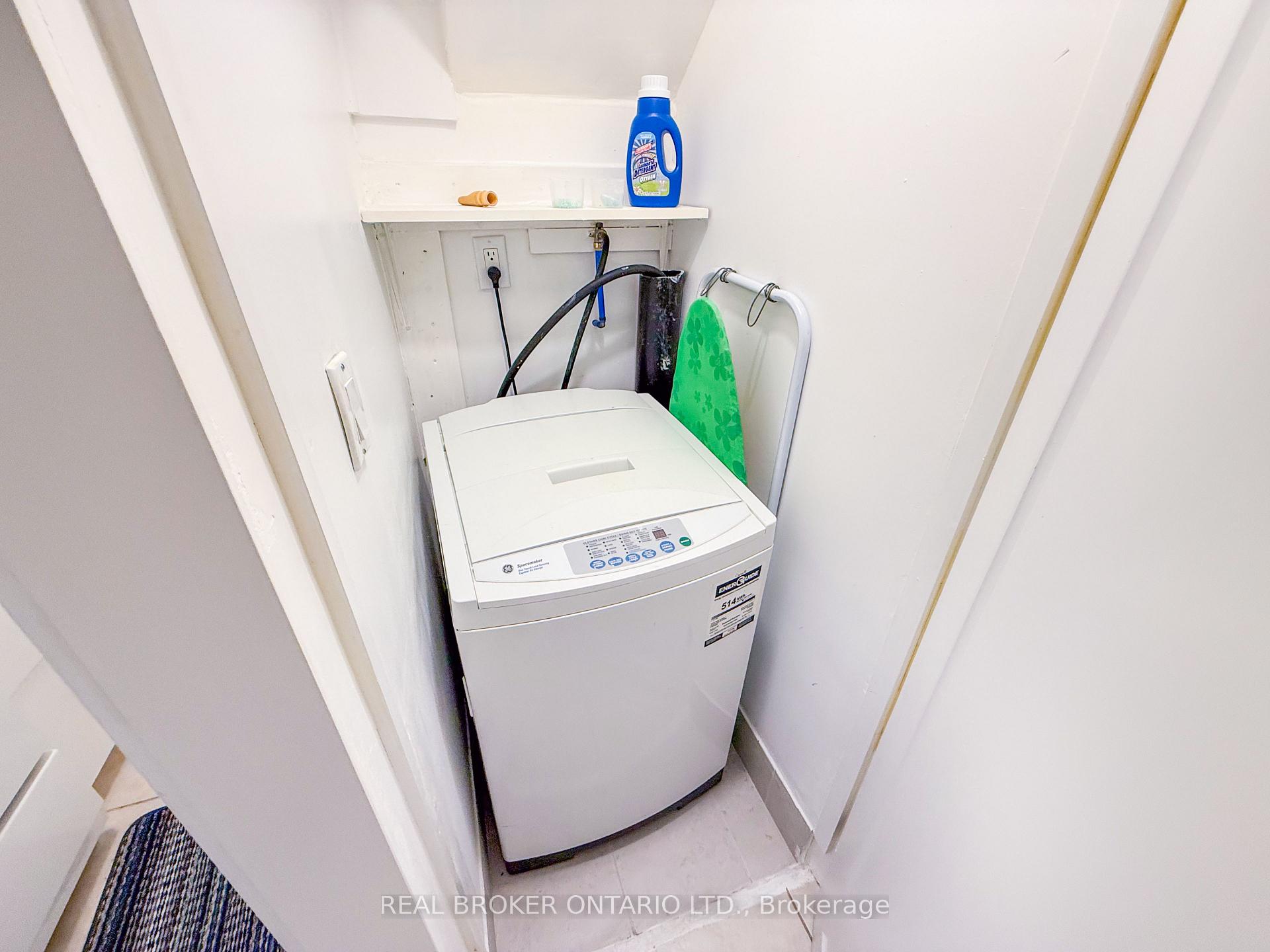 Photo 5 of Unit Lower Level, 14 Gooch Court, Toronto, Lambton Baby Point — HOMEH