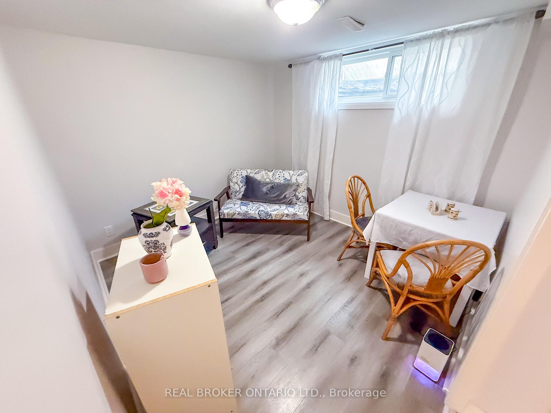 Photo 8 of Unit Lower Level, 14 Gooch Court, Toronto, Lambton Baby Point — HOMEH
