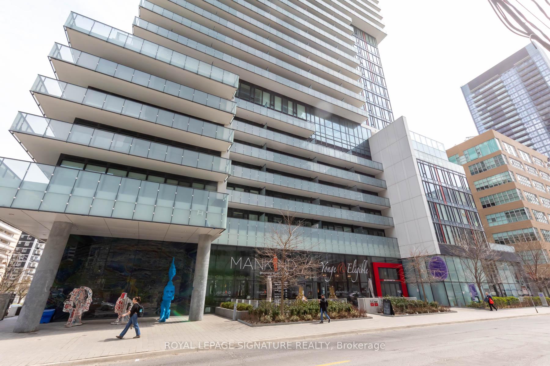 Photo of Unit 2805, 185 Roehampton Avenue