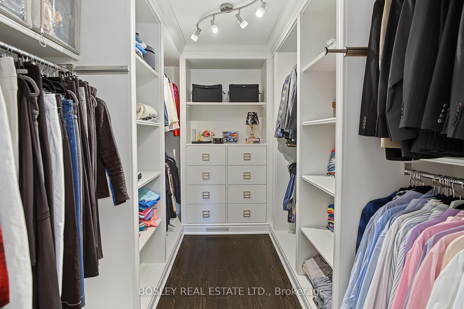 Photo 20 of 34 Glenbrae Avenue, Toronto, Leaside — HOMEH