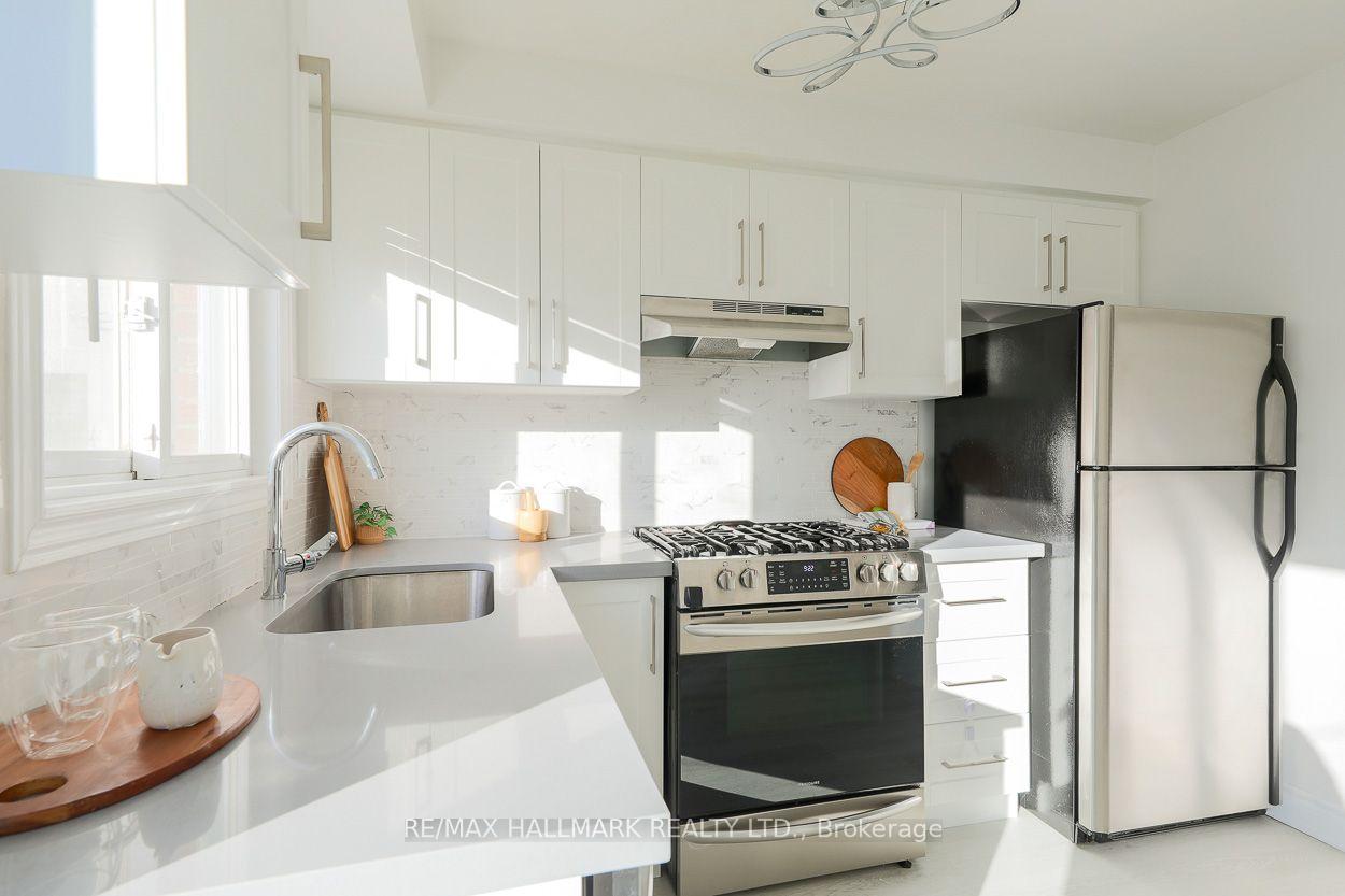 Photo 13 of 77A Badgerow Avenue, Toronto, South Riverdale — HOMEH
