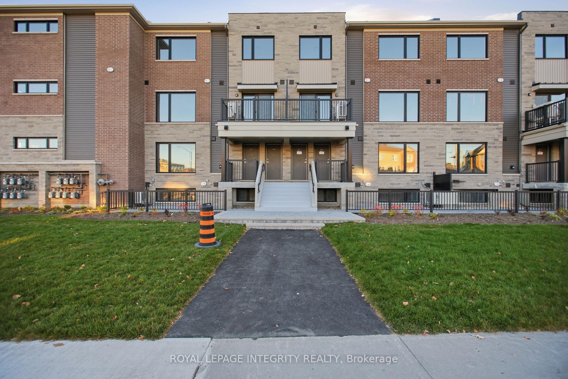 Photo 1 of Unit 20, 201 Glenroy Gilbert Drive, Ottawa, Barrhaven - Strandherd — HOMEH
