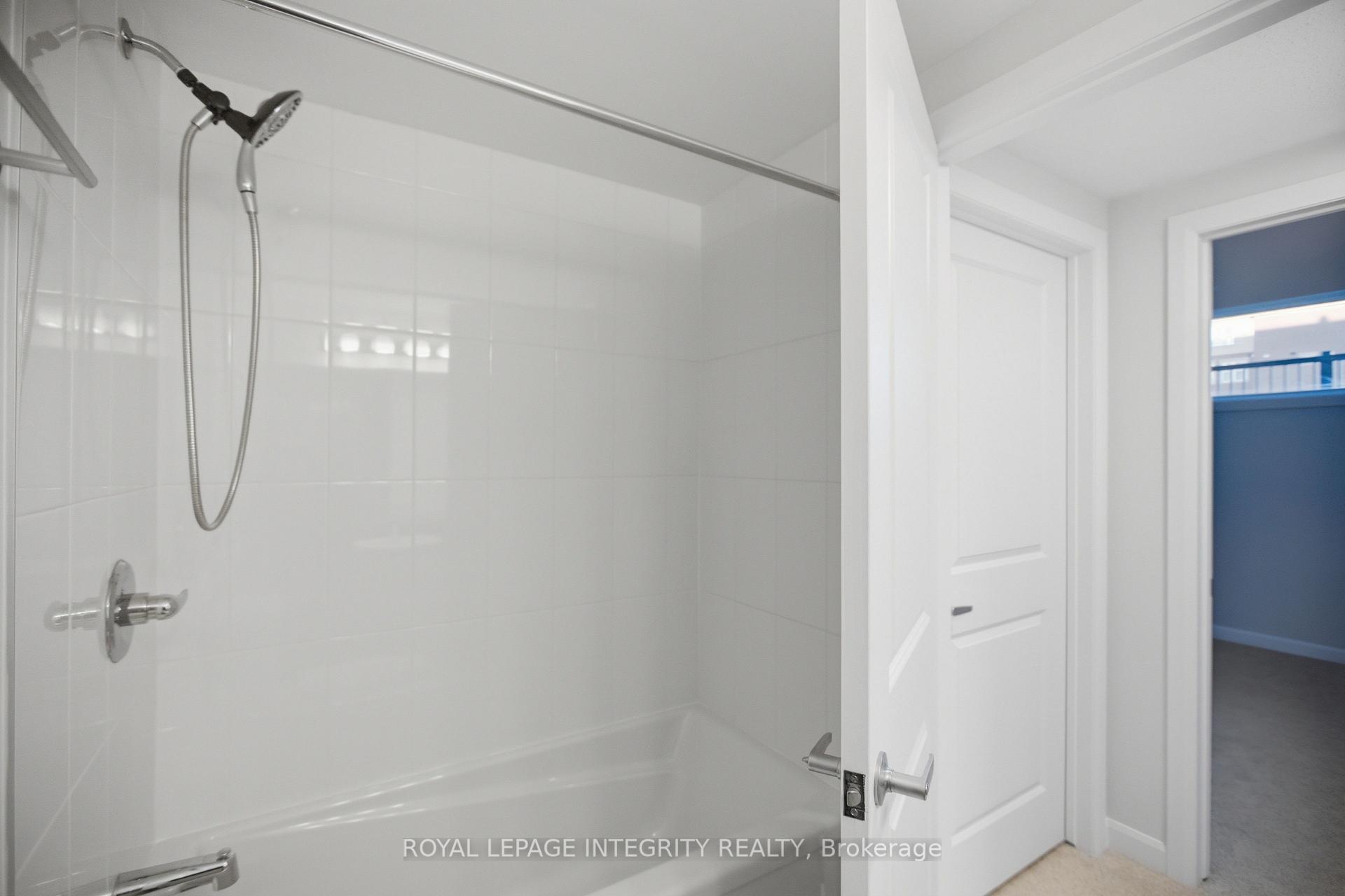 Photo 16 of Unit 20, 201 Glenroy Gilbert Drive, Ottawa, Barrhaven - Strandherd — HOMEH