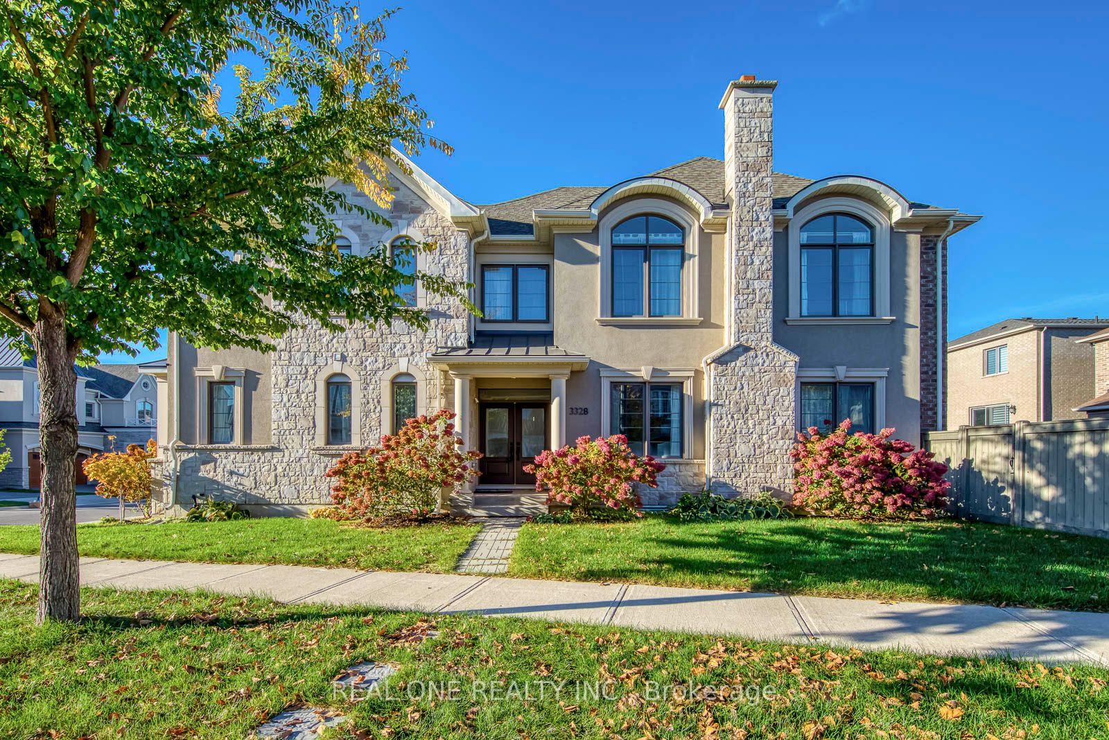 Photo 1 of 3328 Vardon Way, Oakville, Glenorchy — HOMEH