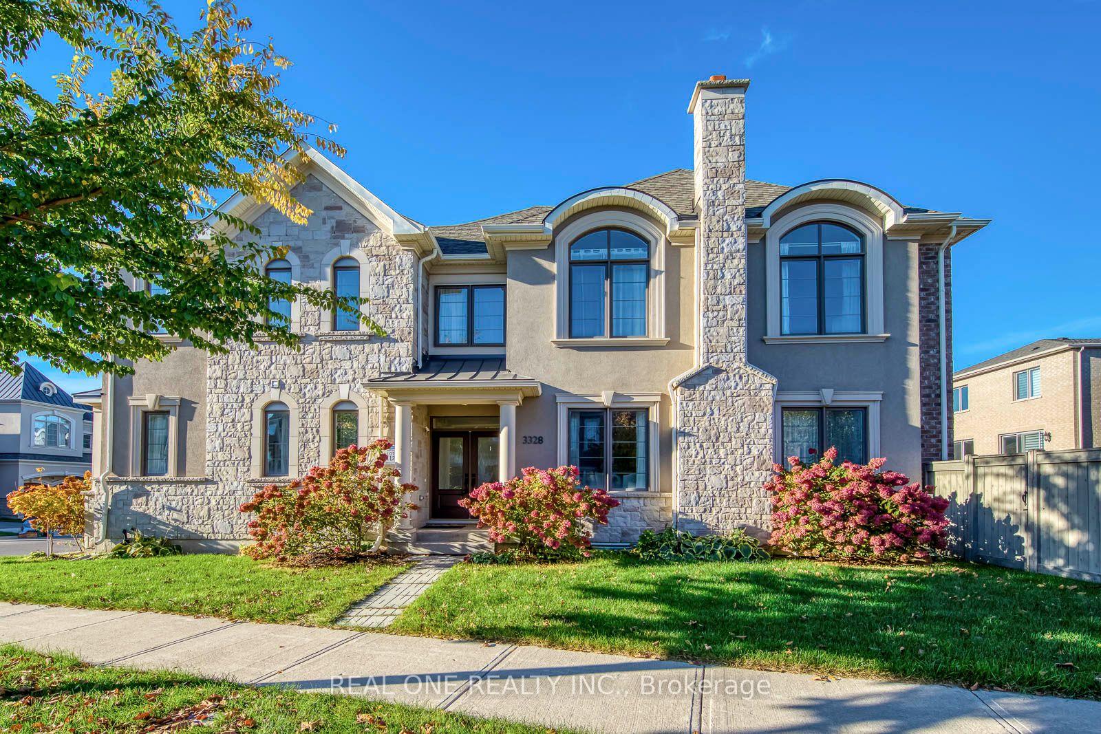 Photo 2 of 3328 Vardon Way, Oakville, Glenorchy — HOMEH