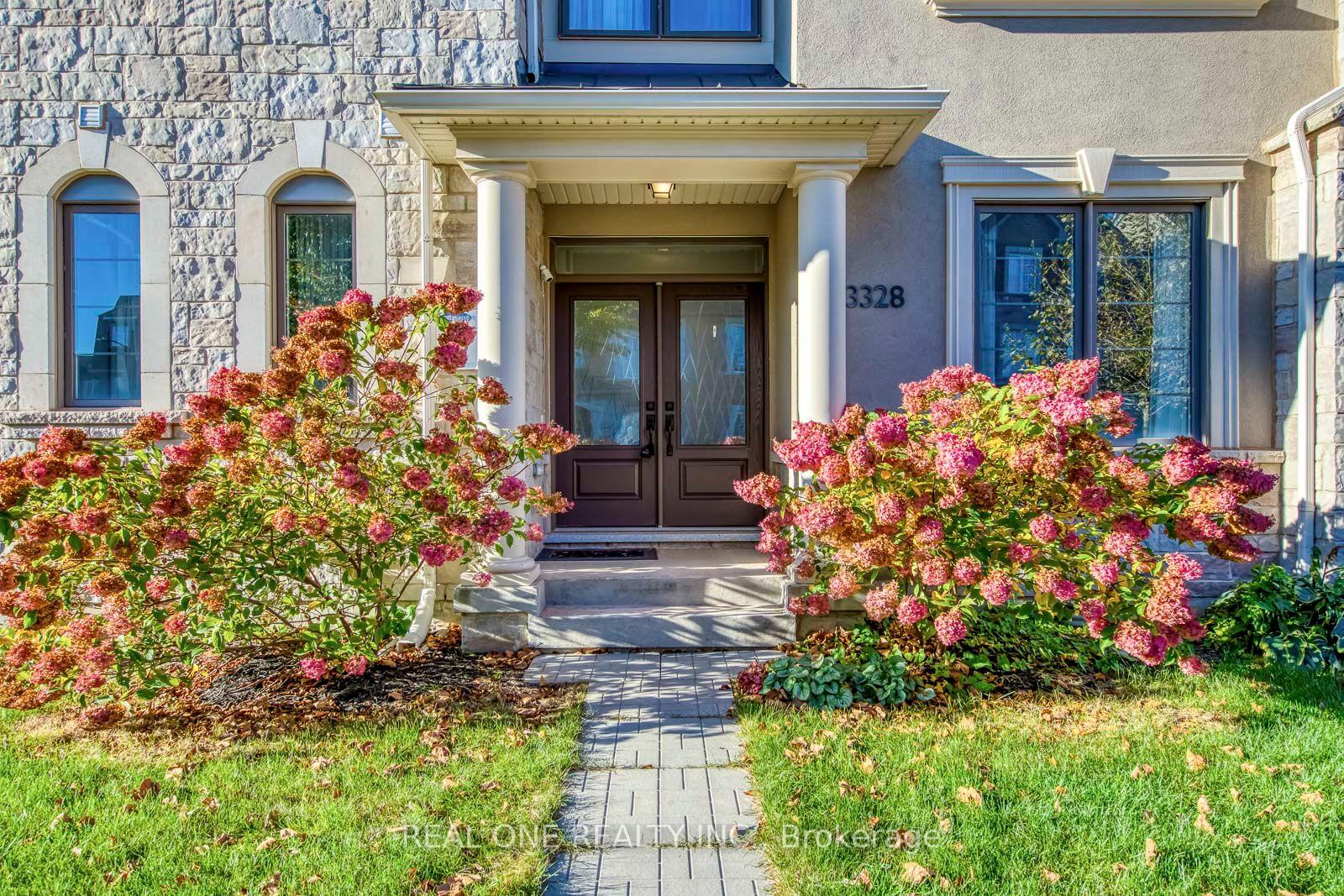 Photo 5 of 3328 Vardon Way, Oakville, Glenorchy — HOMEH