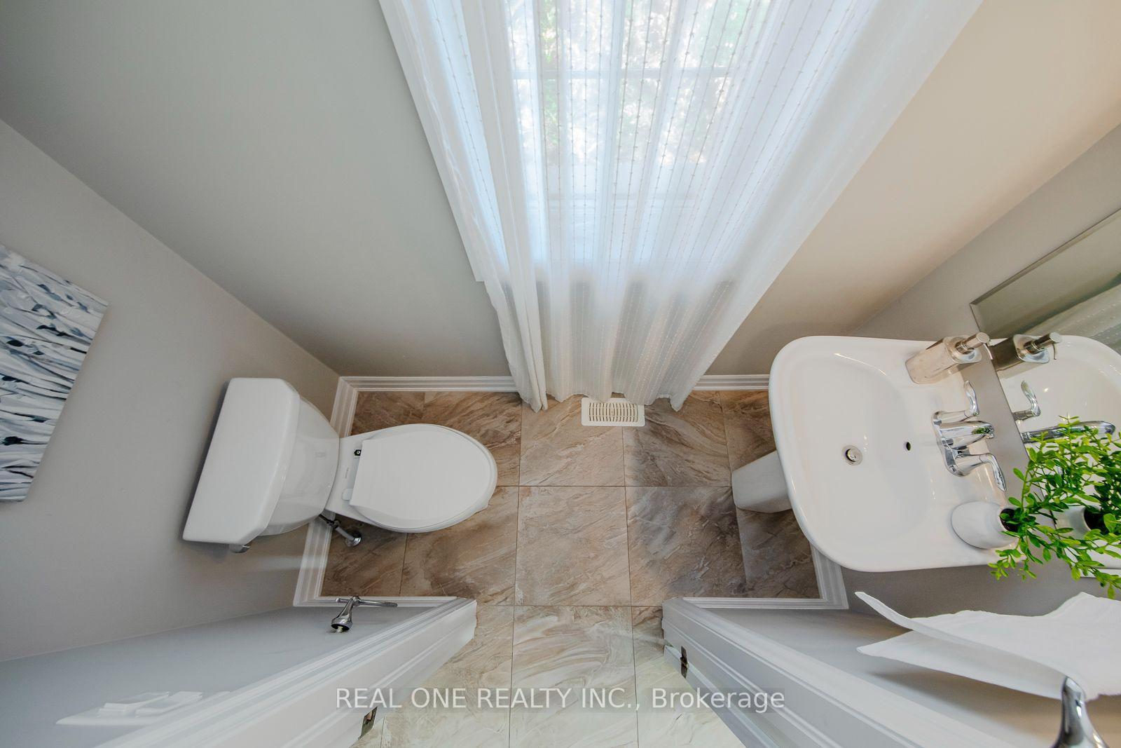 Photo 26 of 3328 Vardon Way, Oakville, Glenorchy — HOMEH