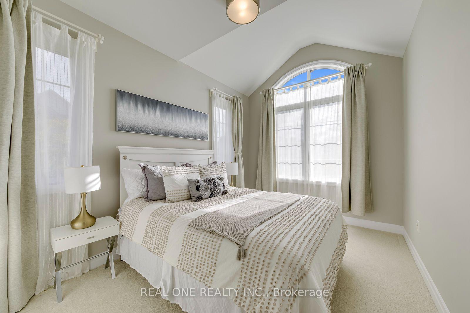 Photo 41 of 3328 Vardon Way, Oakville, Glenorchy — HOMEH