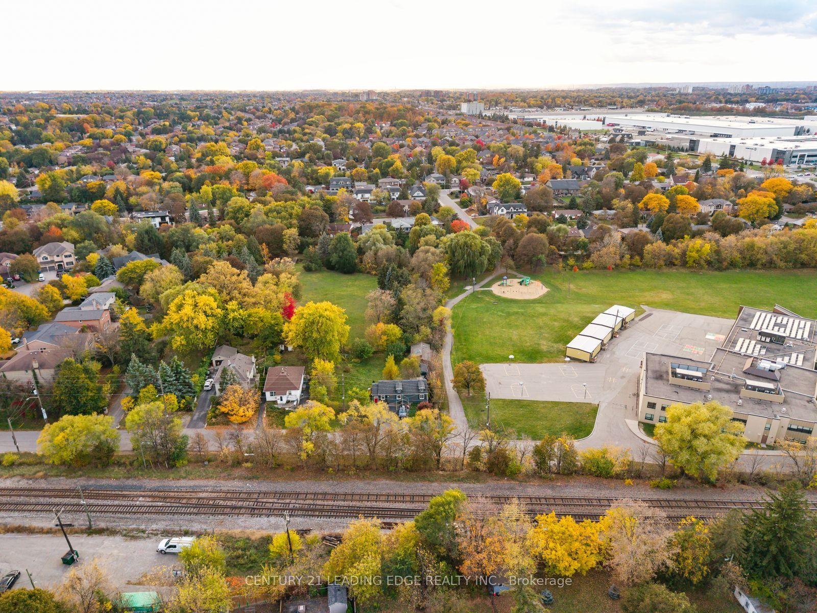 Photo 20 of 58 Rutledge Road, Mississauga, Streetsville — HOMEH